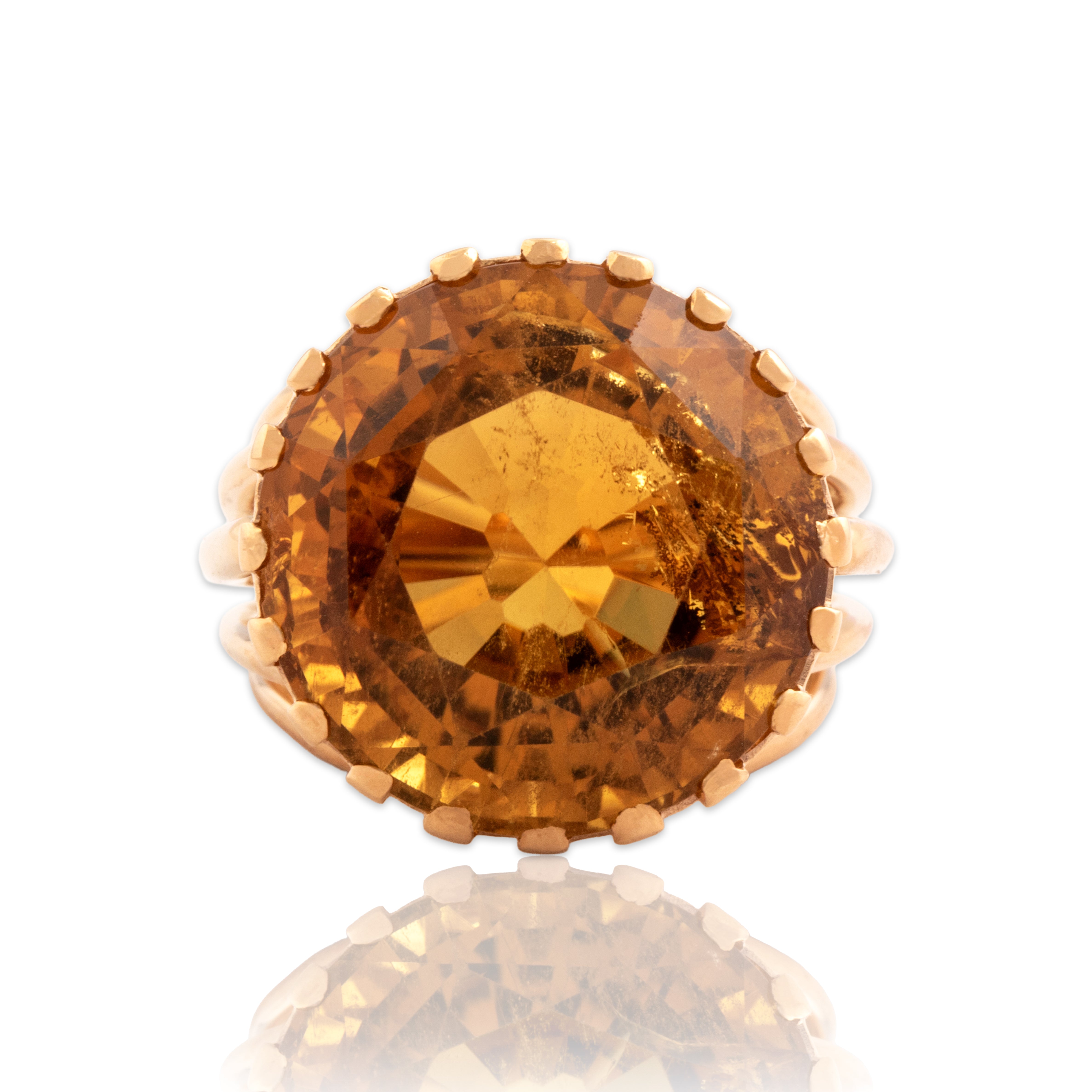 Vintage French Heavy 18k Rose Gold 23.32ct Palmeira Citrine Oversized Solitiare Cocktail Ring - Close-up view