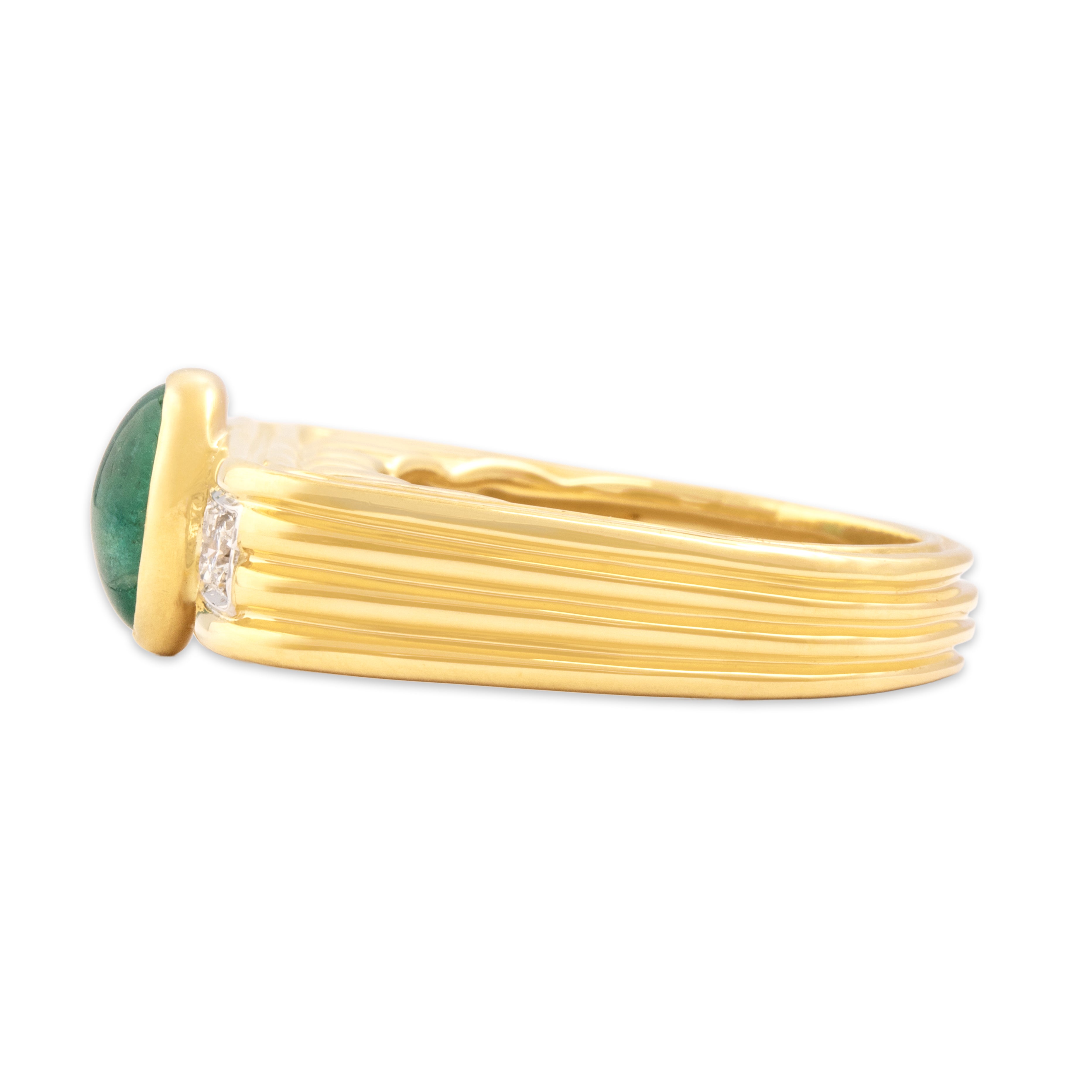 Vintage Heavy 18k Yellow Gold & Platinum 1.61ct Emerald Diamond Cabochon Ring - Side view