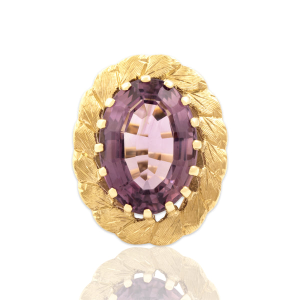 Vintage Large 14k Yellow Gold 10.25ct Amethyst Textured Frame Cocktail Ring 4.25