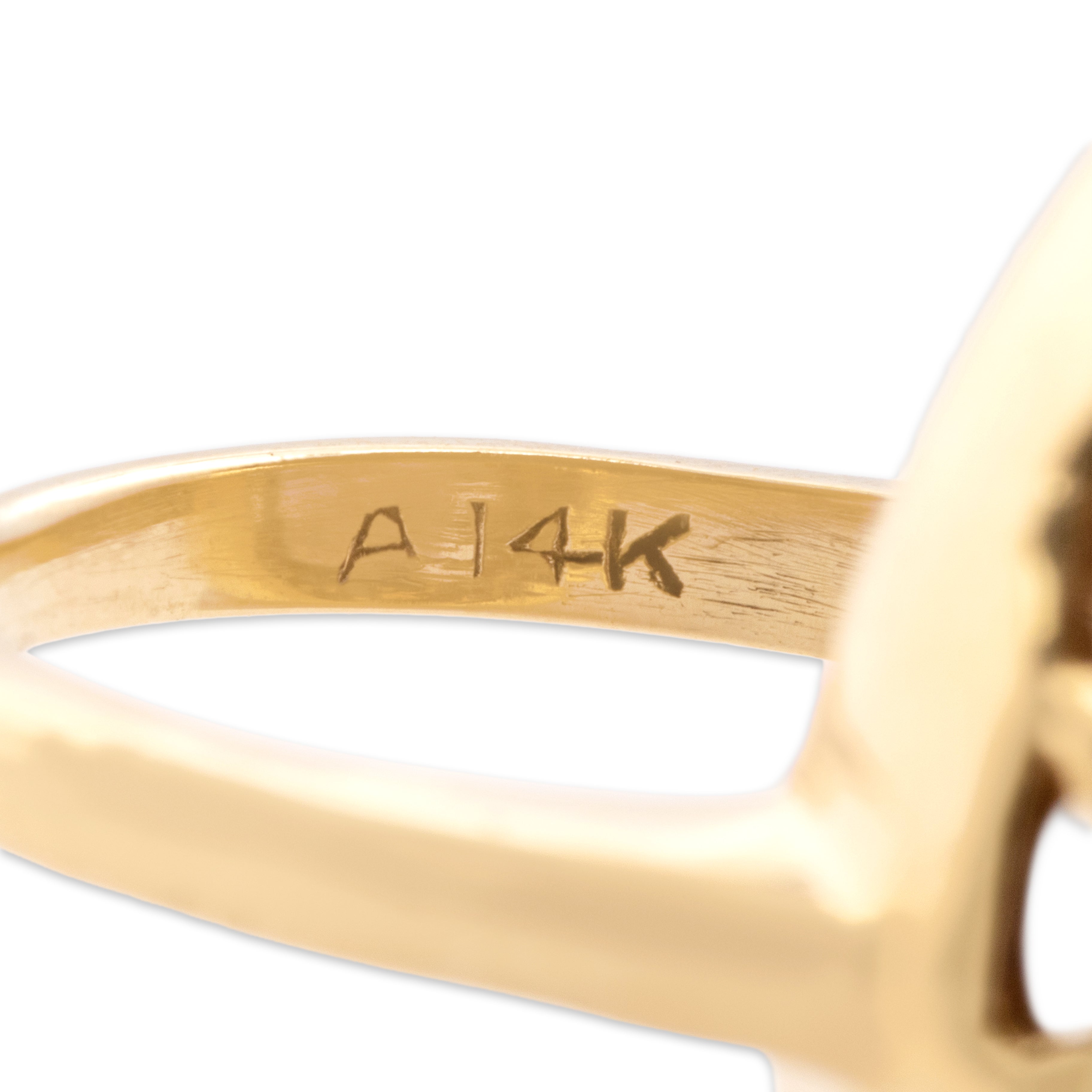 Vintage Large 14k Yellow Gold 10.25ct Amethyst Textured Frame Cocktail Ring - Hallmark view