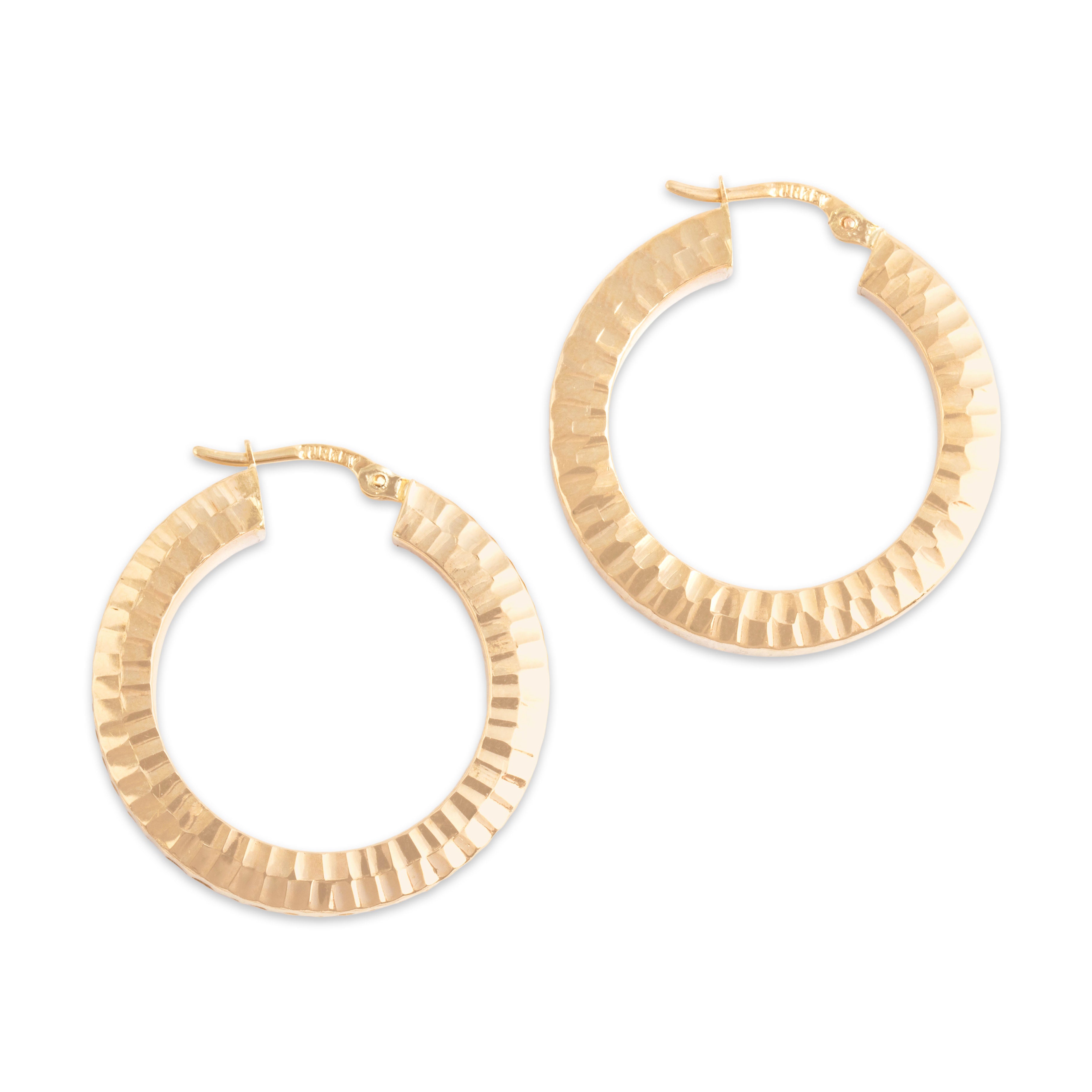 Vintage Lightweight 14k Yellow Gold Glittering Hoop Earrings