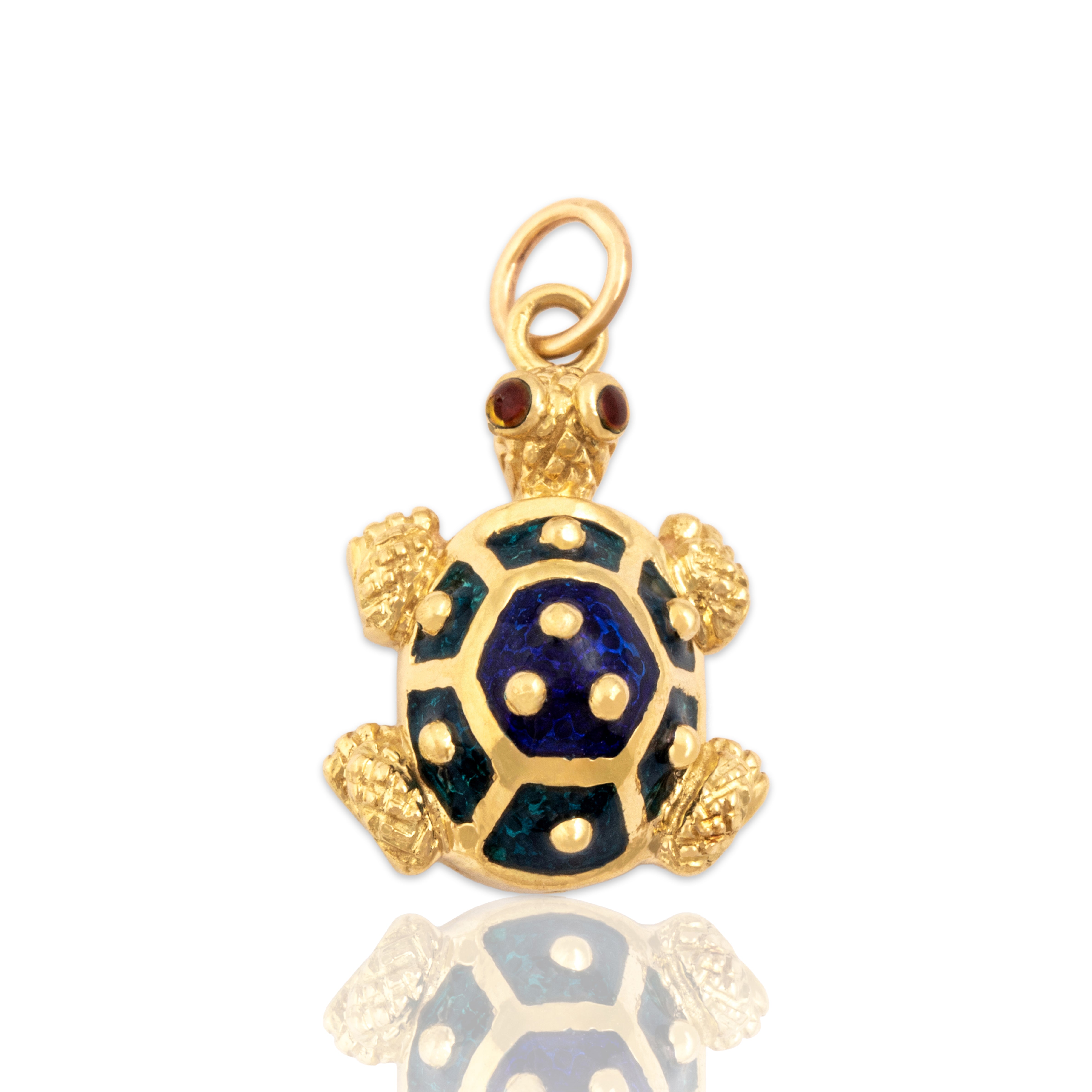 Vintage Heavy 18k Yellow Gold Gentle Enamel Turtle Charm / Pendant - Close-up view