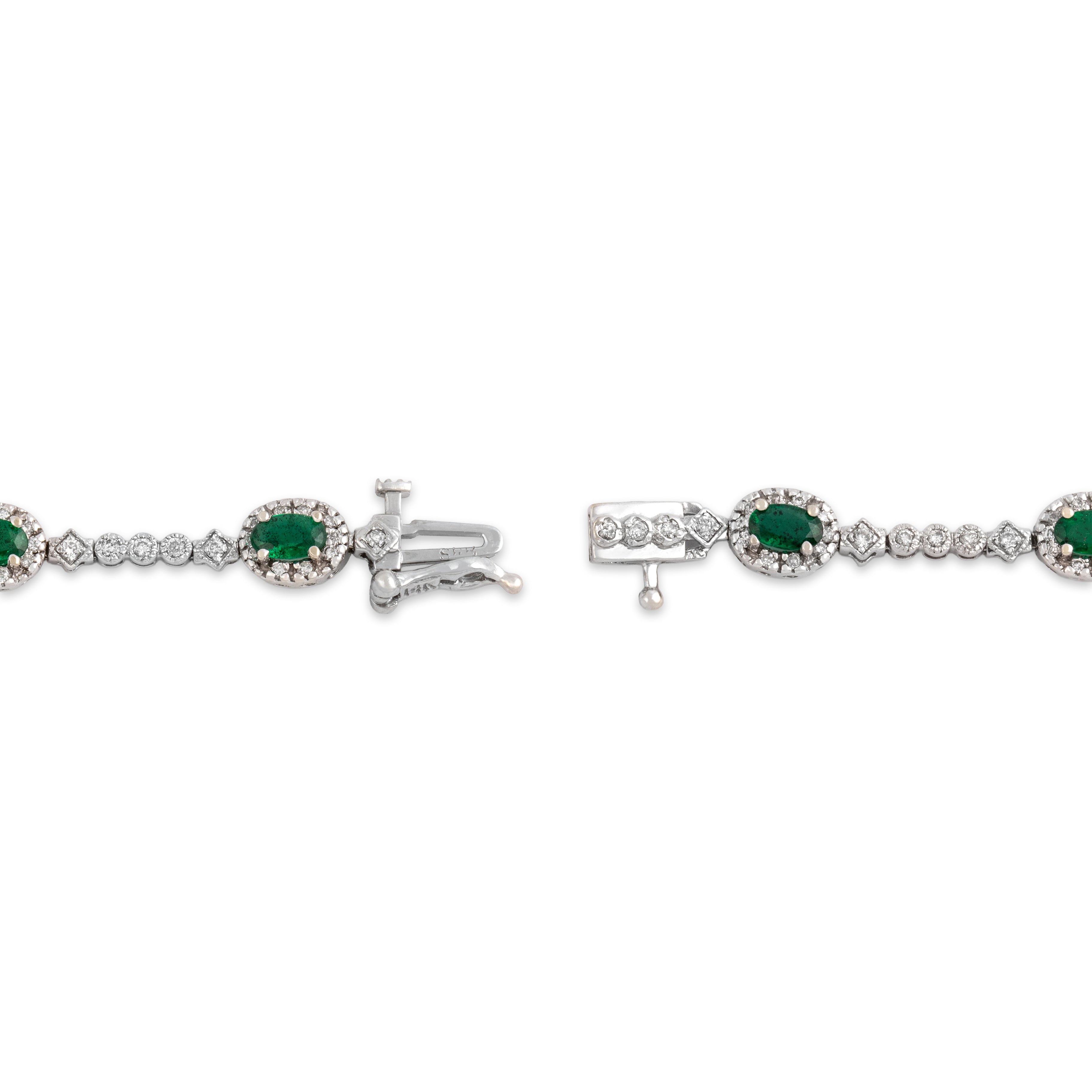 Vintage 14k White Gold 1.59cttw Emerald .62cttw Diamond Elegant Oval Halo Geometric Link Bracelet - clasp view