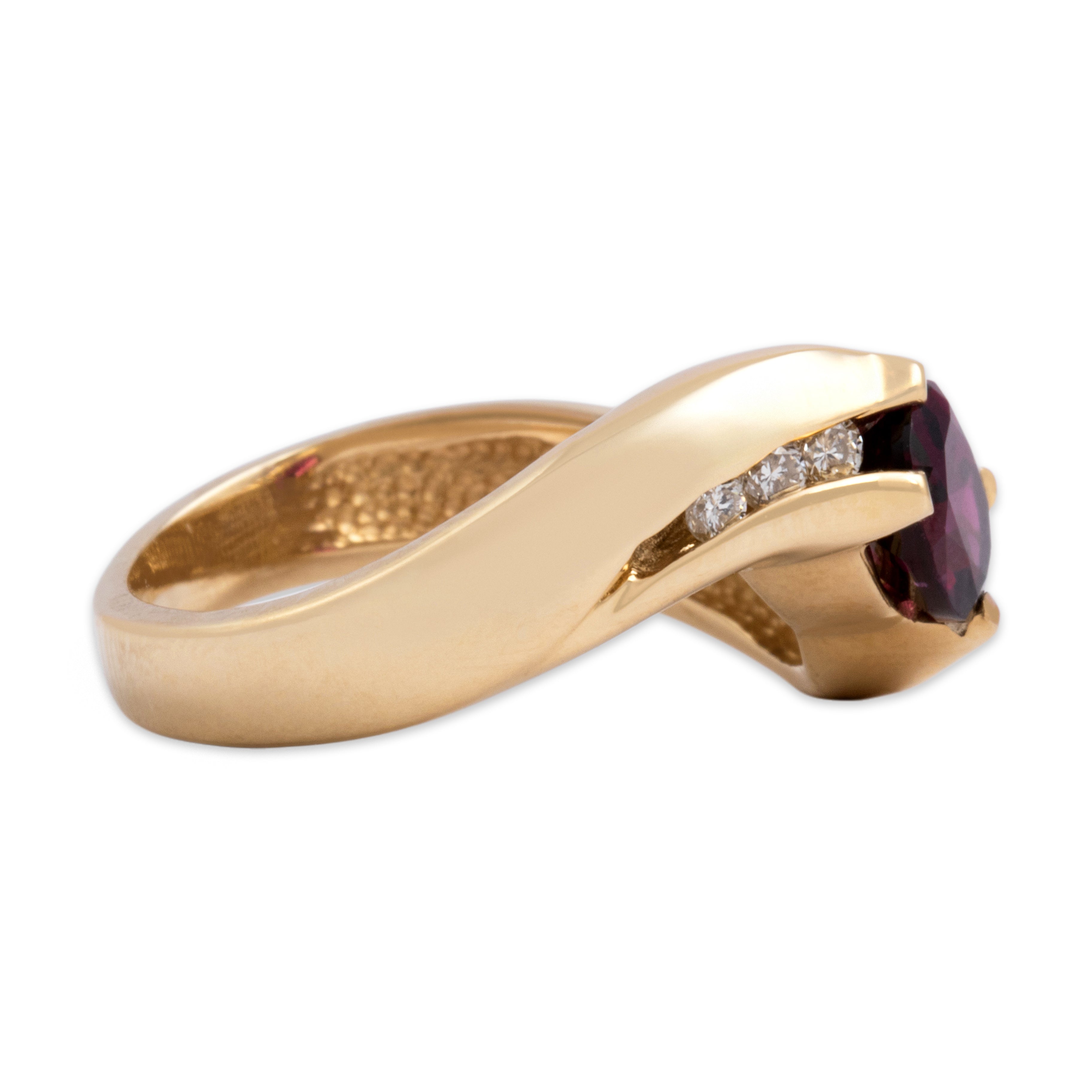 Vintage 14k Yellow Gold 1.04ct Berry Garnet Diamond Gleaming Bright Bypass Ring - Side view