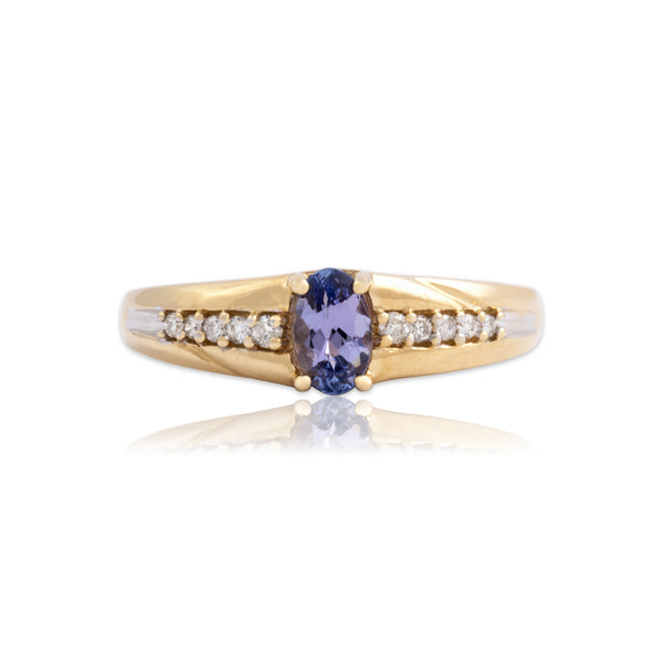 Vintage 14k Yellow Gold Tanzanite Diamond Vibrant Oval Accented Line Ring 7.25