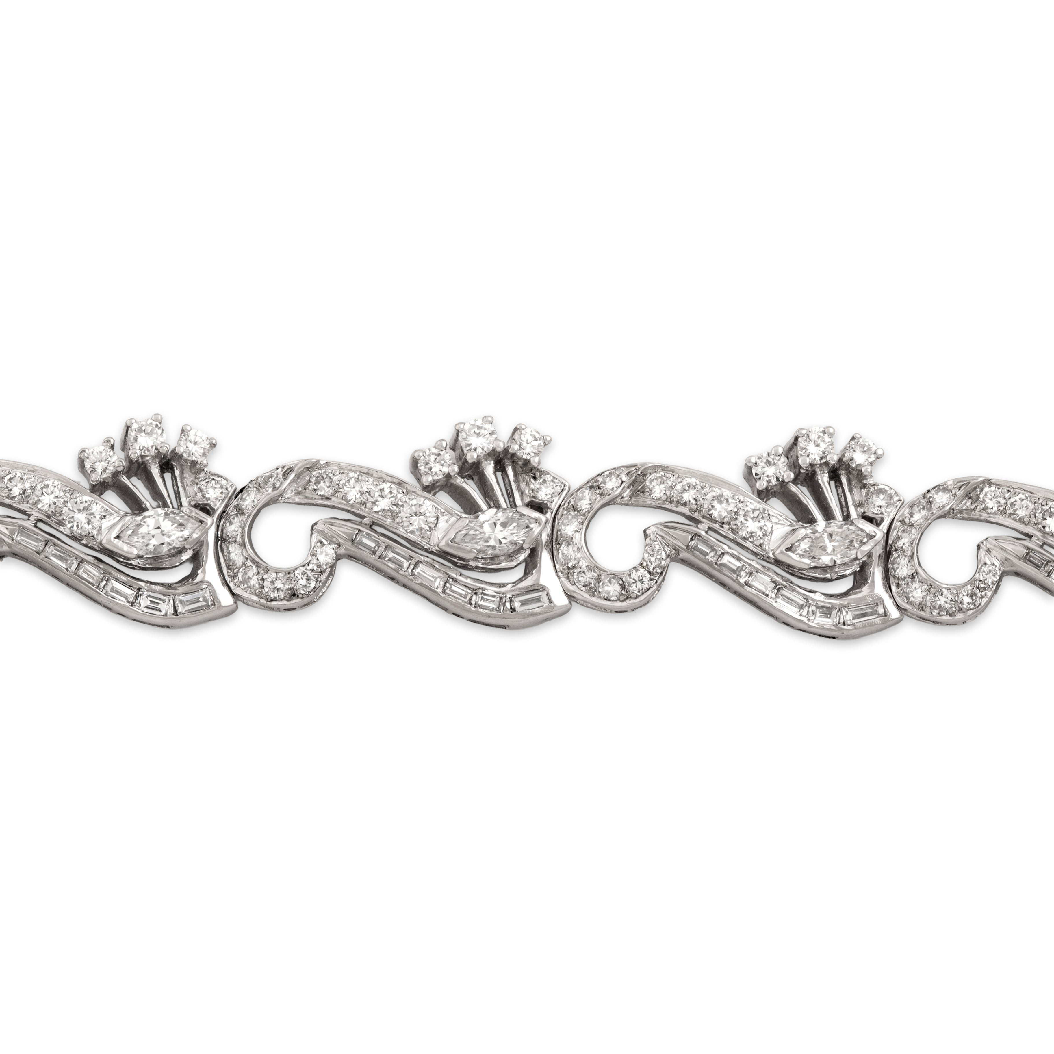 Vintage Mid-Century Platinum 6.38cttw Diamond Superb Dazzling Accent Link Bracelet - Close-up view