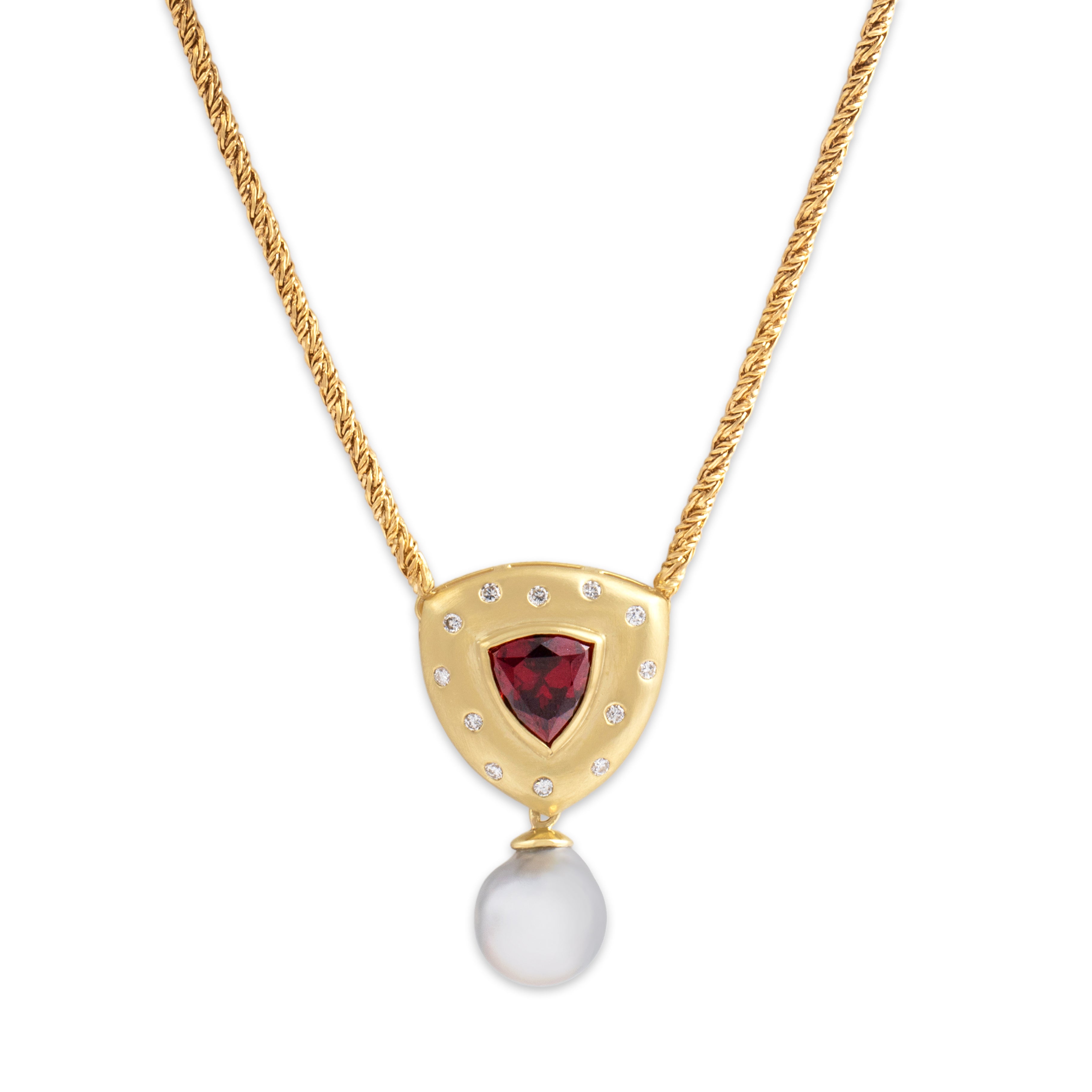 Vintage 18k Yellow Gold 4.04ct Garnet Diamond Pearl Incredible Necklace 16