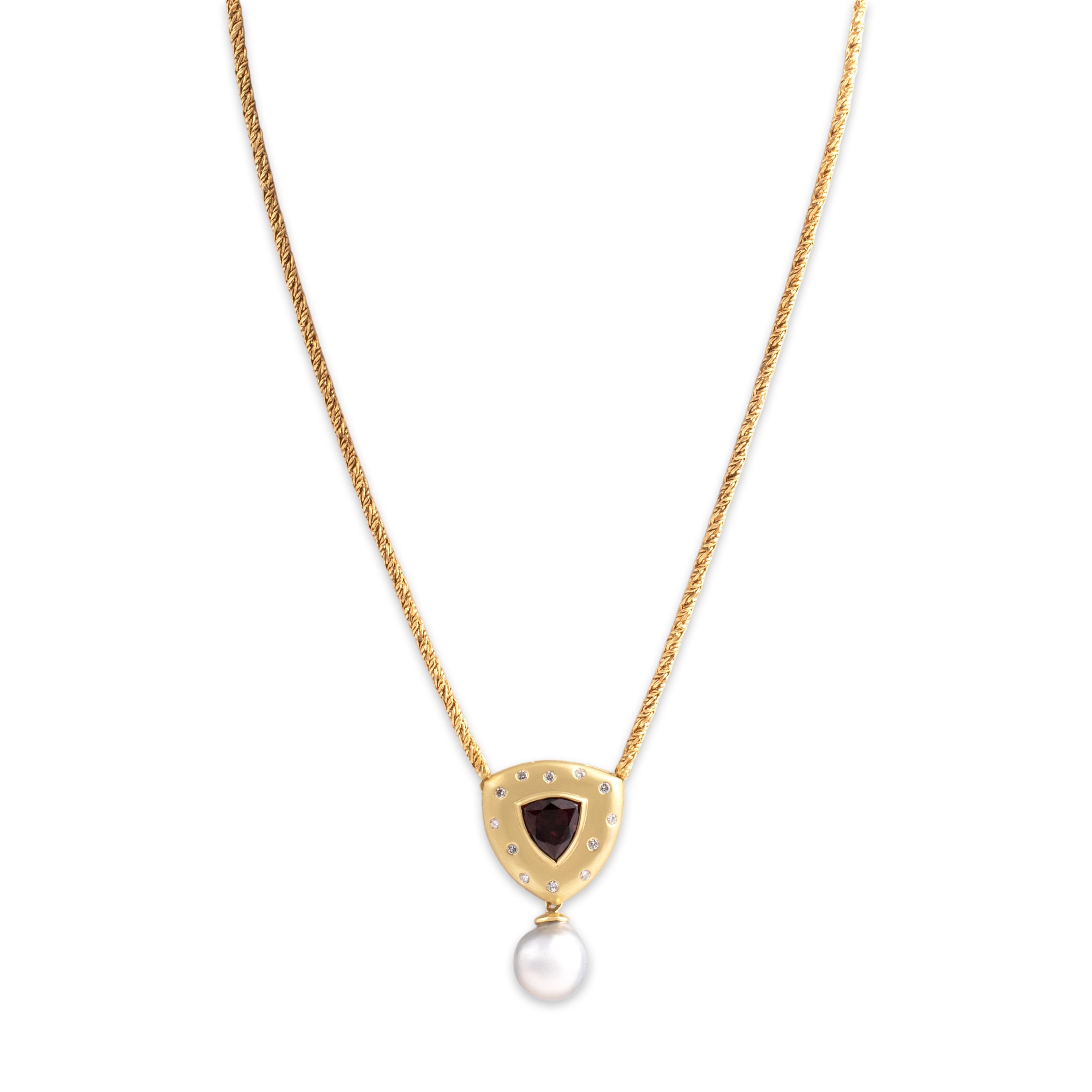 Vintage 18k Yellow Gold 4.04ct Garnet Diamond Pearl Incredible Artistic Brushed Shield Twisting Chain Necklace - Close-up view