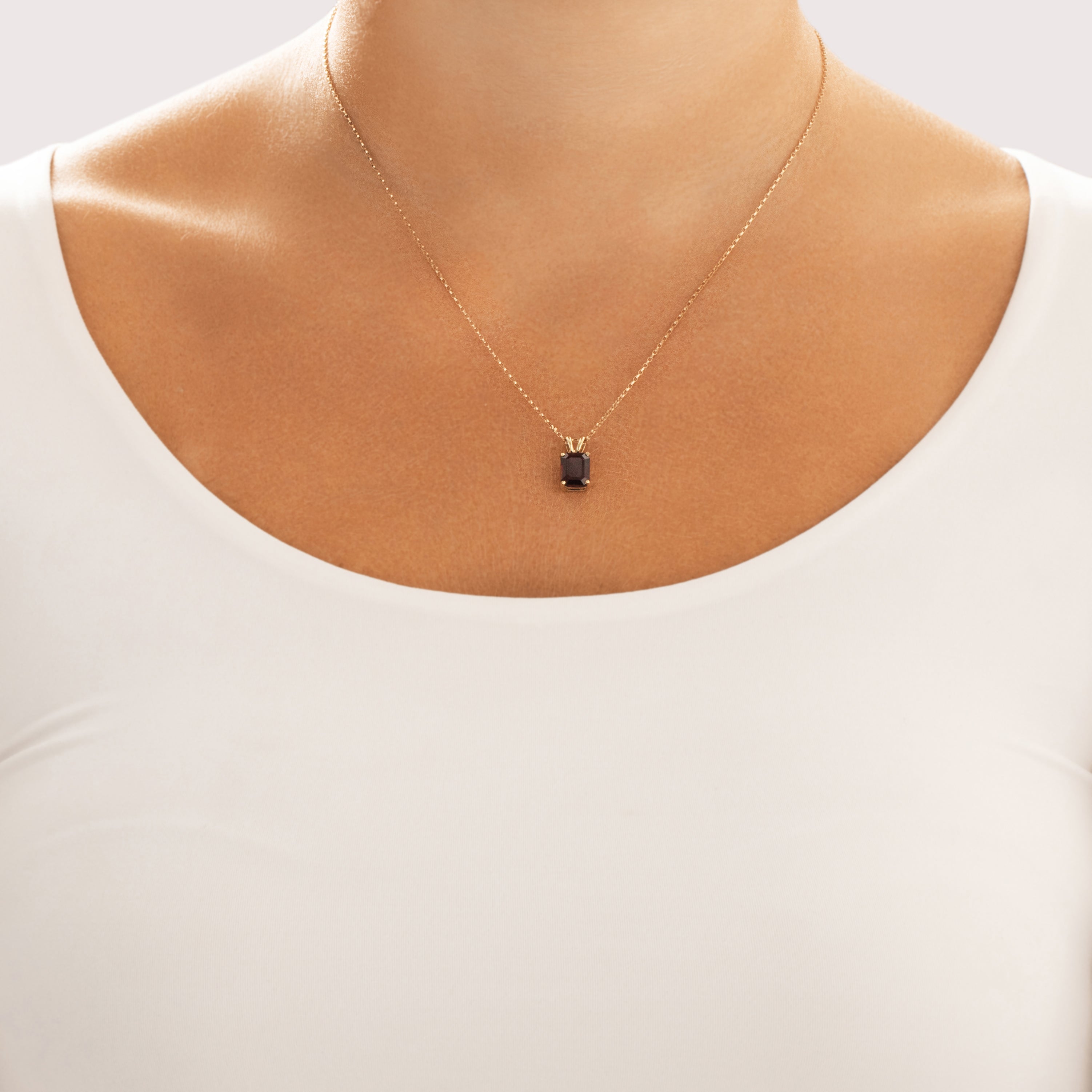Vintage Small 10k Yellow Gold 2.75ct Garnet Classic Crimson Solitaire Pendant - On model view