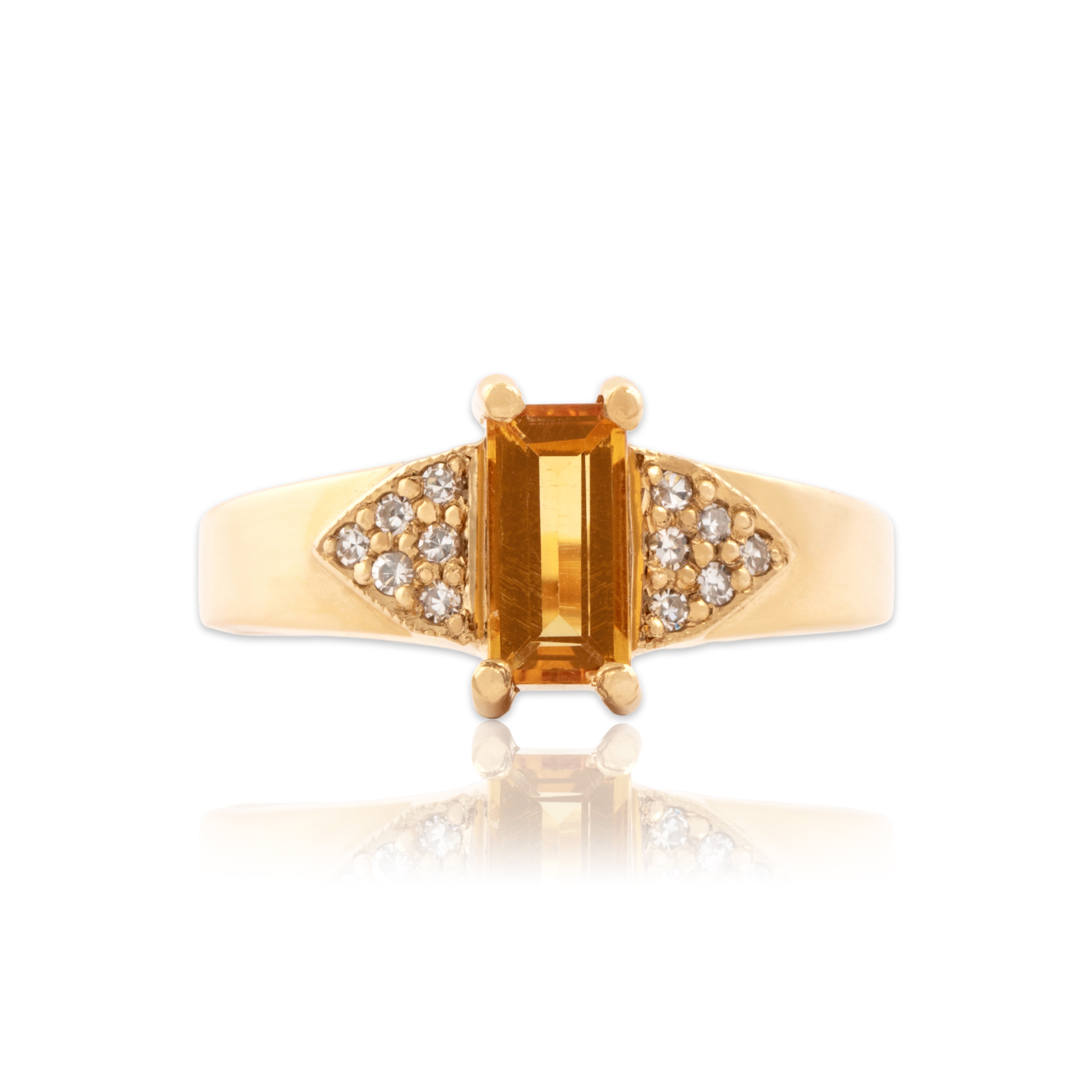 Vintage 14k Yellow Gold .59ct Citrine Diamond Cluster Accent Shoulder Ring - Close-up view