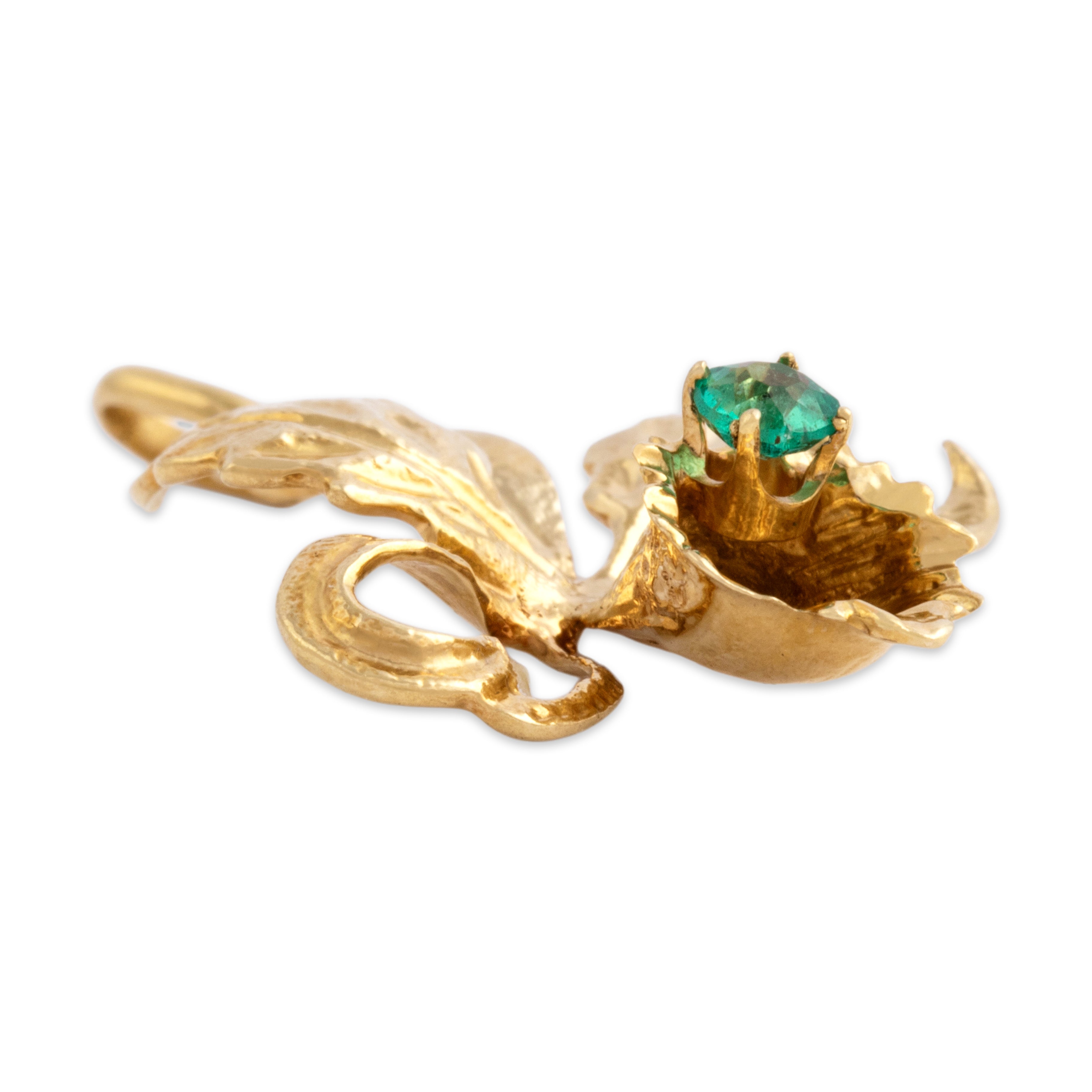 Vintage 18k Yellow Gold Emerald Heart Detail Blooming Iris Pendant - Side view