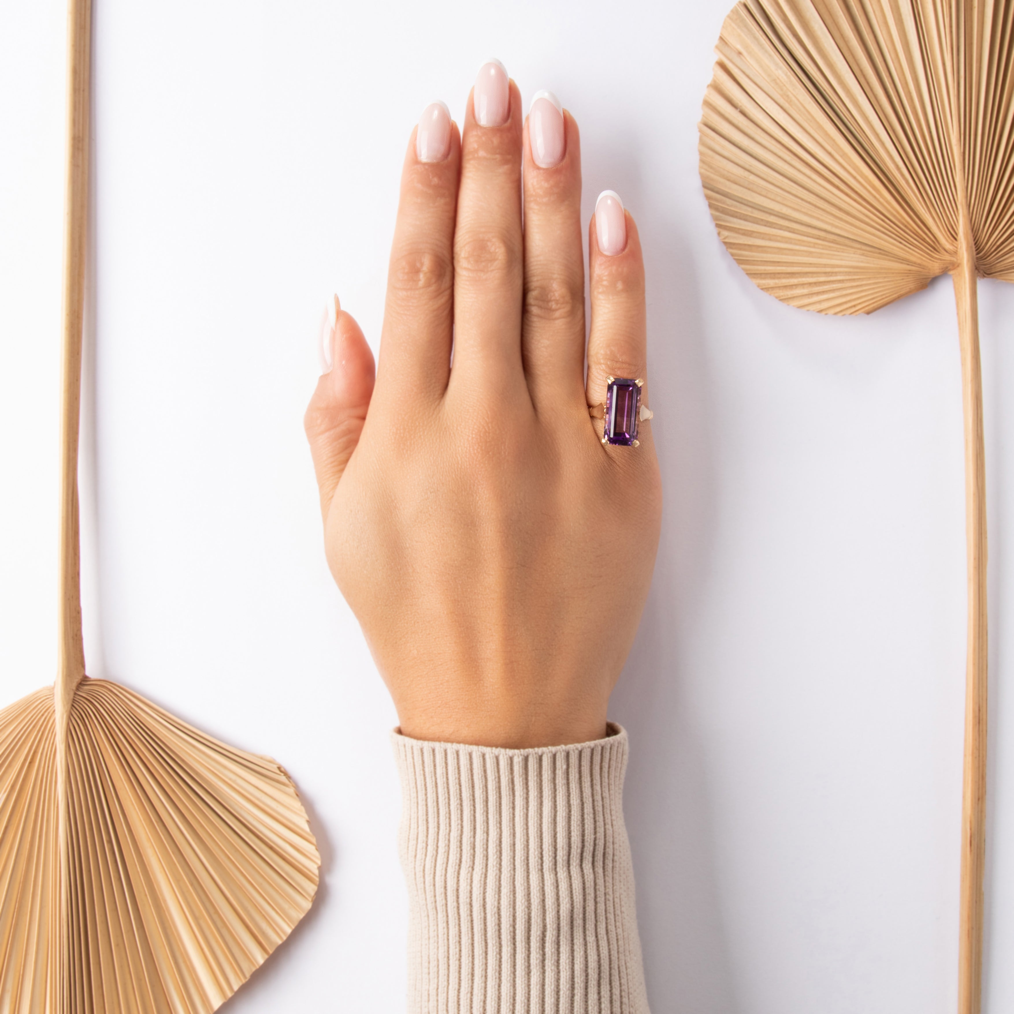 Vintage 14k Yellow Gold 7.4ct Amethyst Bold Elongated Recangular Cocktail Ring - On model view