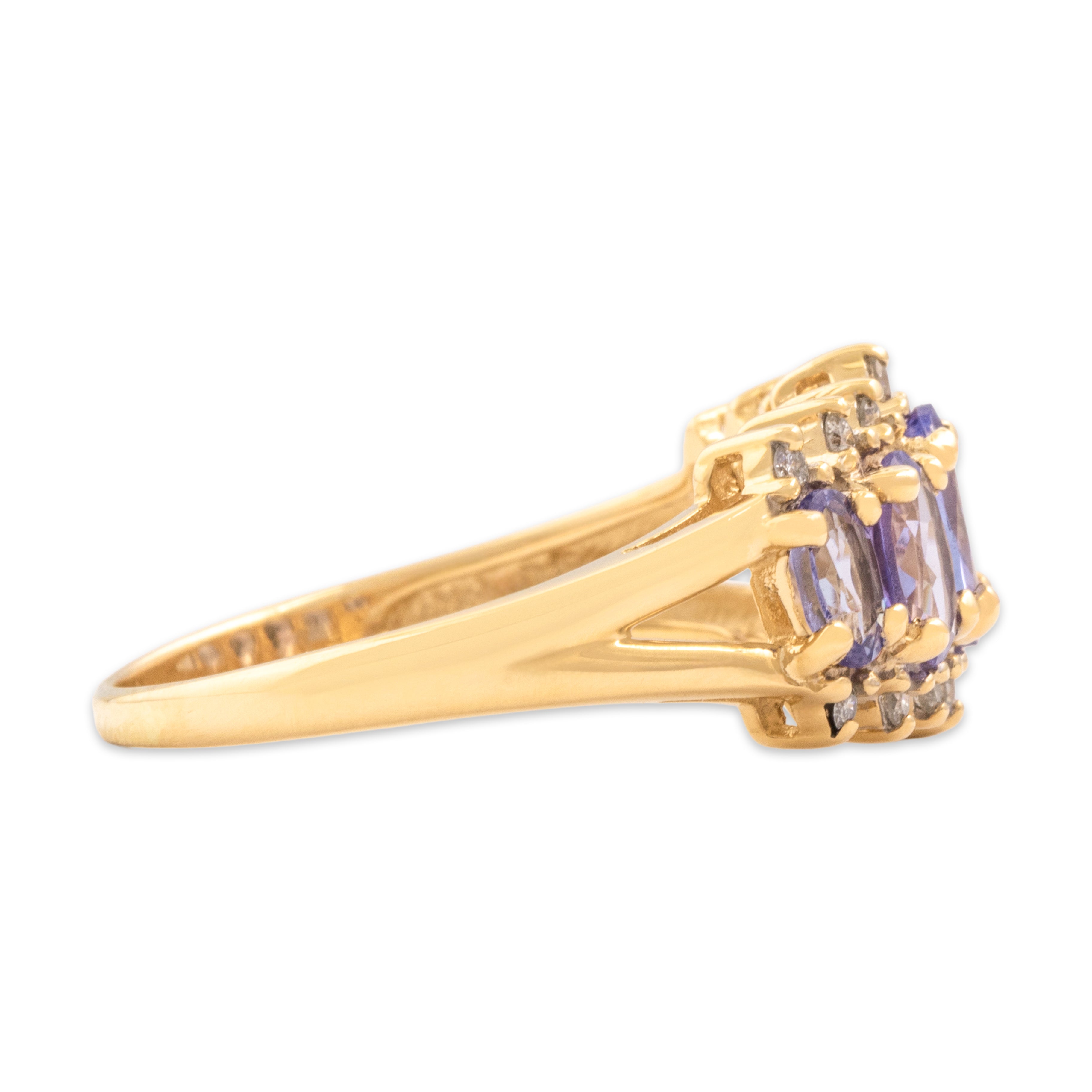 Vintage 14k Yellow Gold 1.8cttw Tanzanite Diamond Pretty Oval Line Ring - Side view