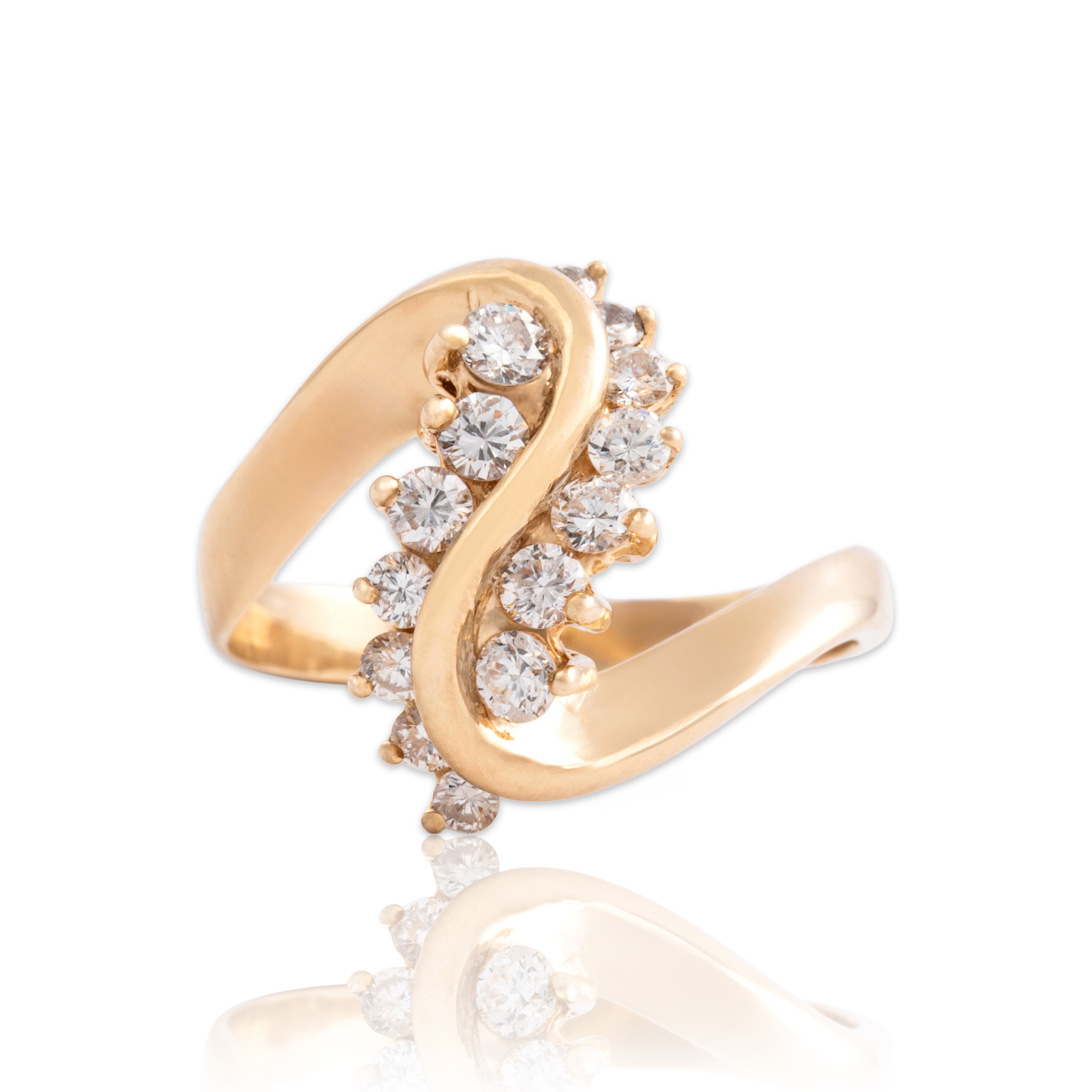 Vintage 14k Yellow Gold .57cttw Diamond Flowing Brilliant Swirl Ring - Close-up view