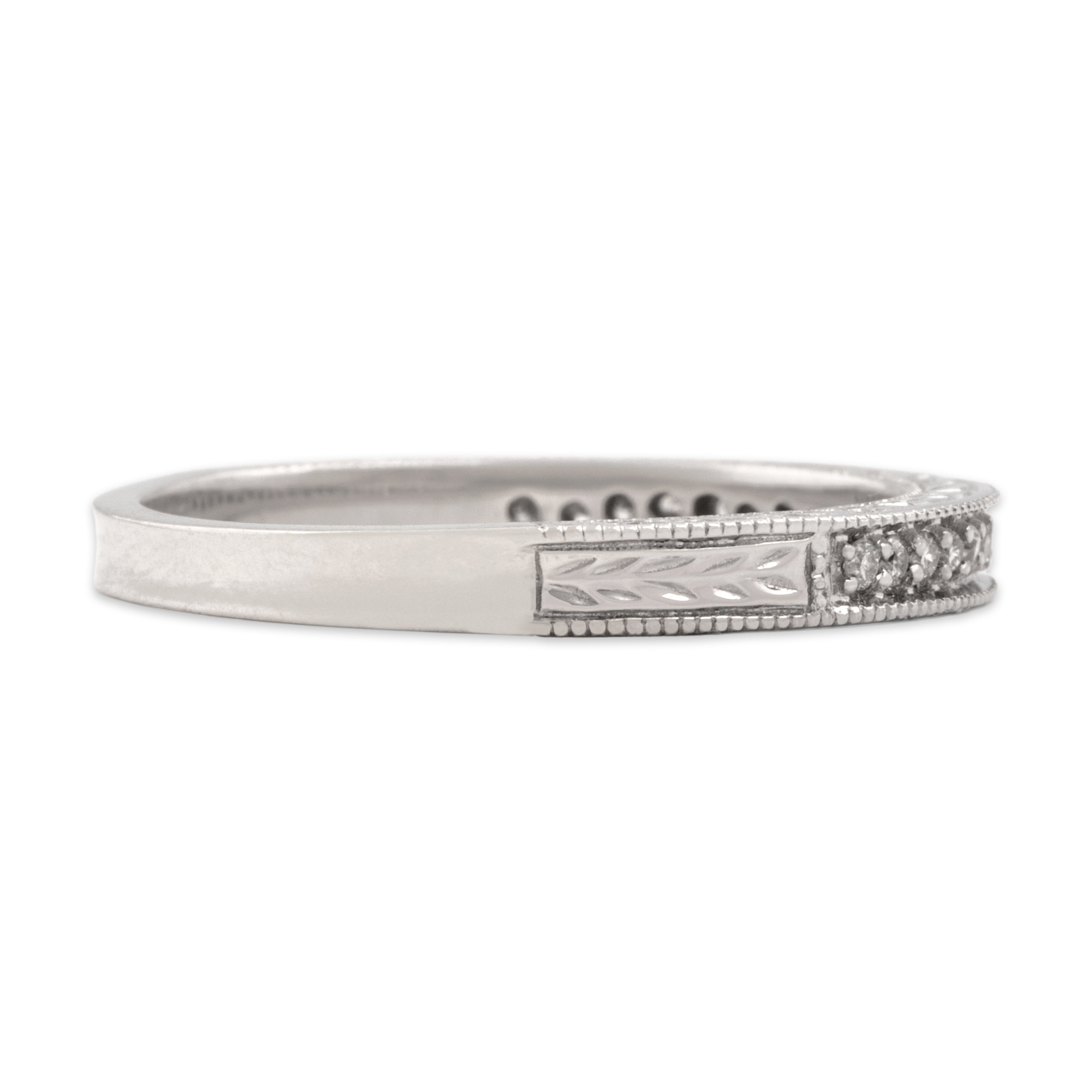 Estate 14k White Gold Diamond Sparkling Leaf Motif Band Ring - Side view