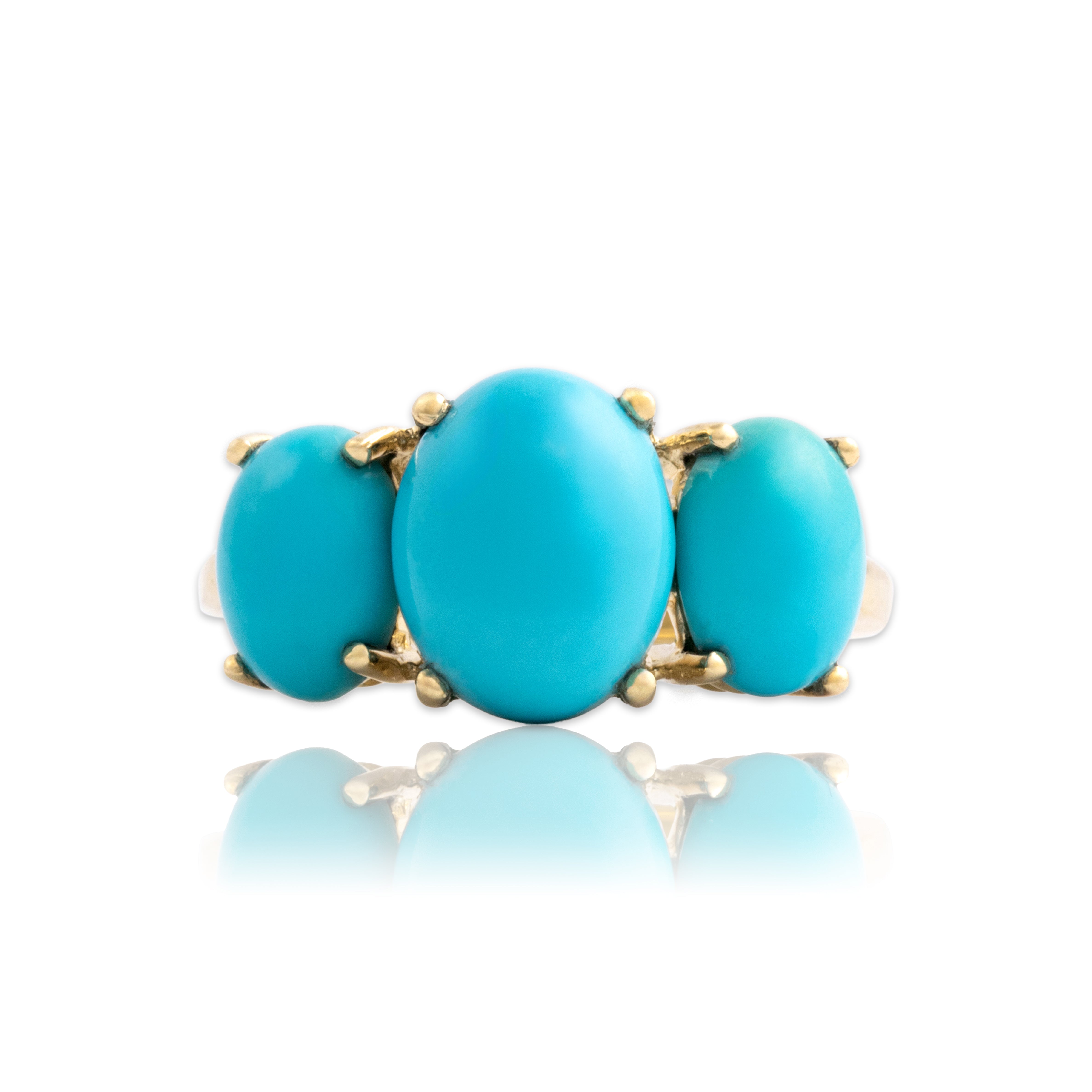 Vintage 10k Yellow Gold 4.5cttw Turquoise Beautiful Cabochon Trio Ring - Close-up view