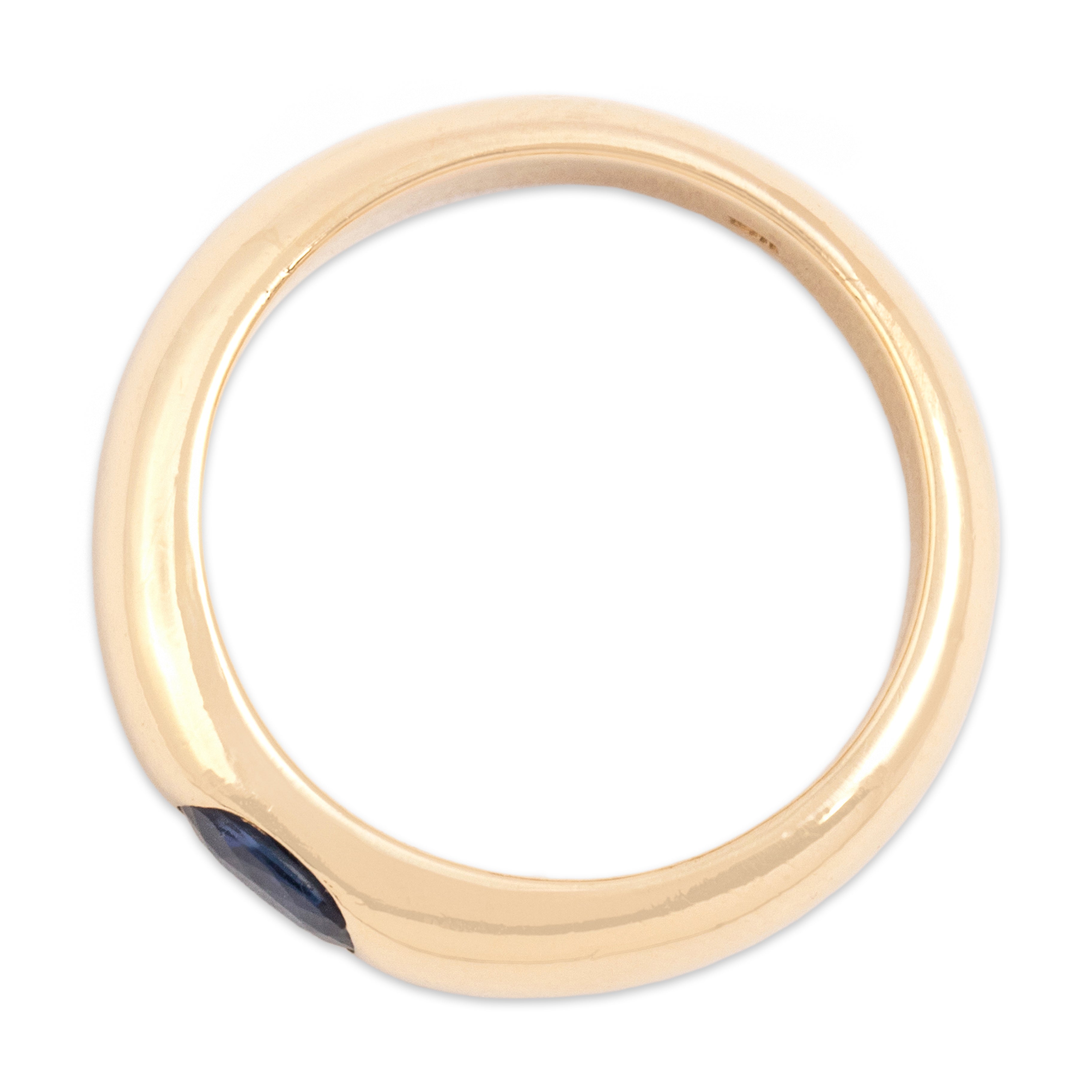 Vintage 14k Yellow Gold Blue Sapphire Sleek East-West Domed Solitaire Ring - Overall view