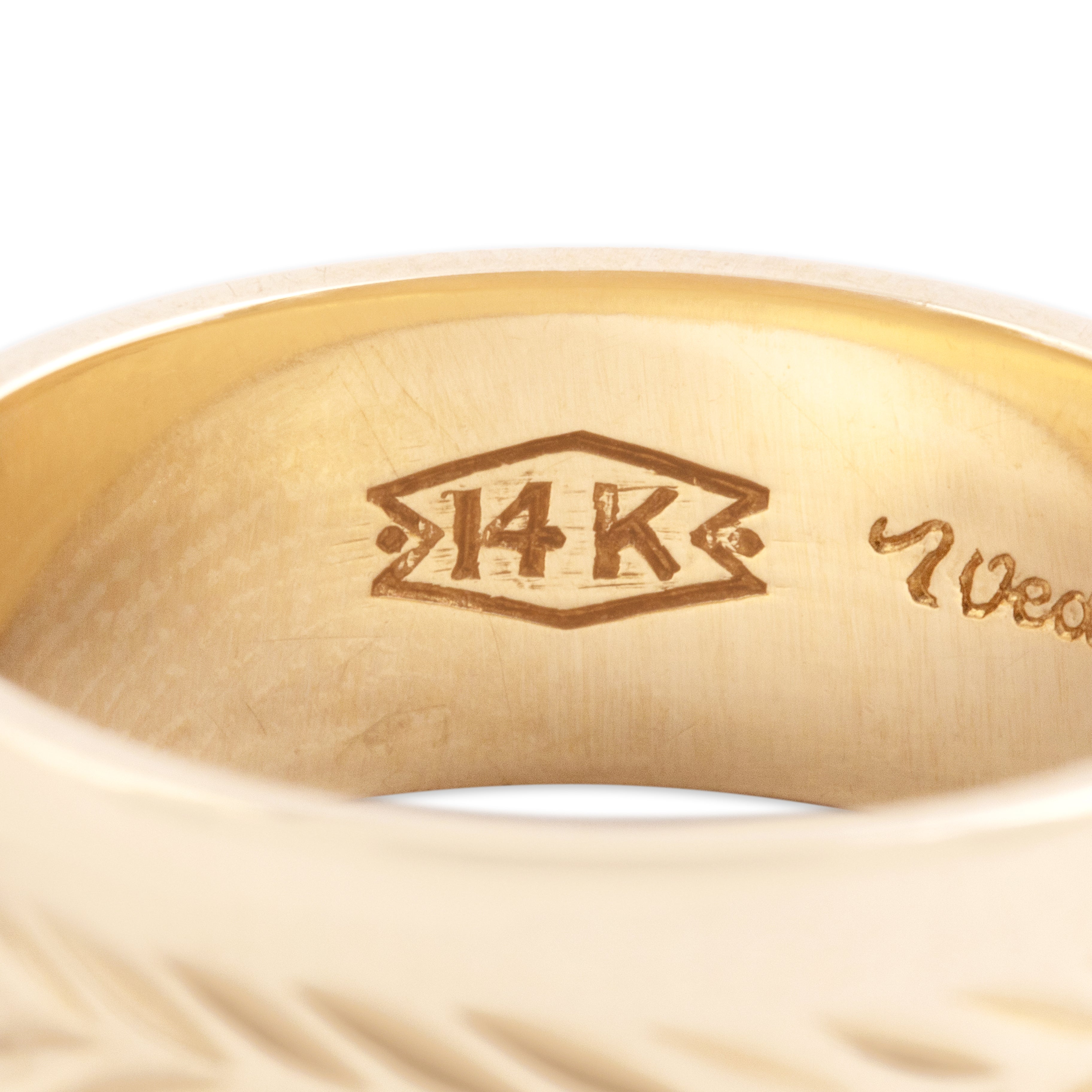 Vintage 14k Yellow Gold Gleaming Wide Incised Pattern Eternity Band Ring - Hallmark view
