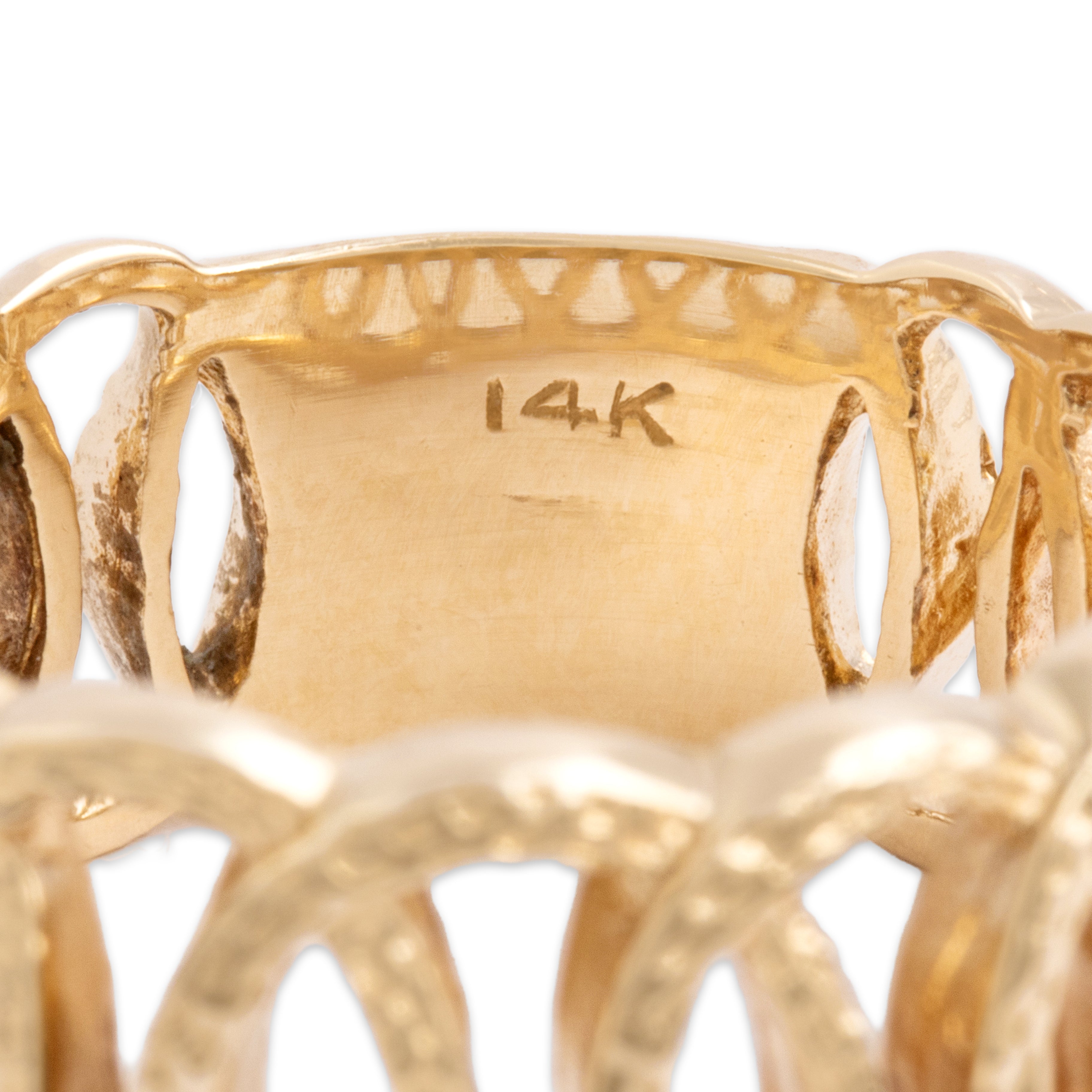 Vintage 14k Yellow Gold Wide Textured Interlocking Oval Band Ring - Hallmark view