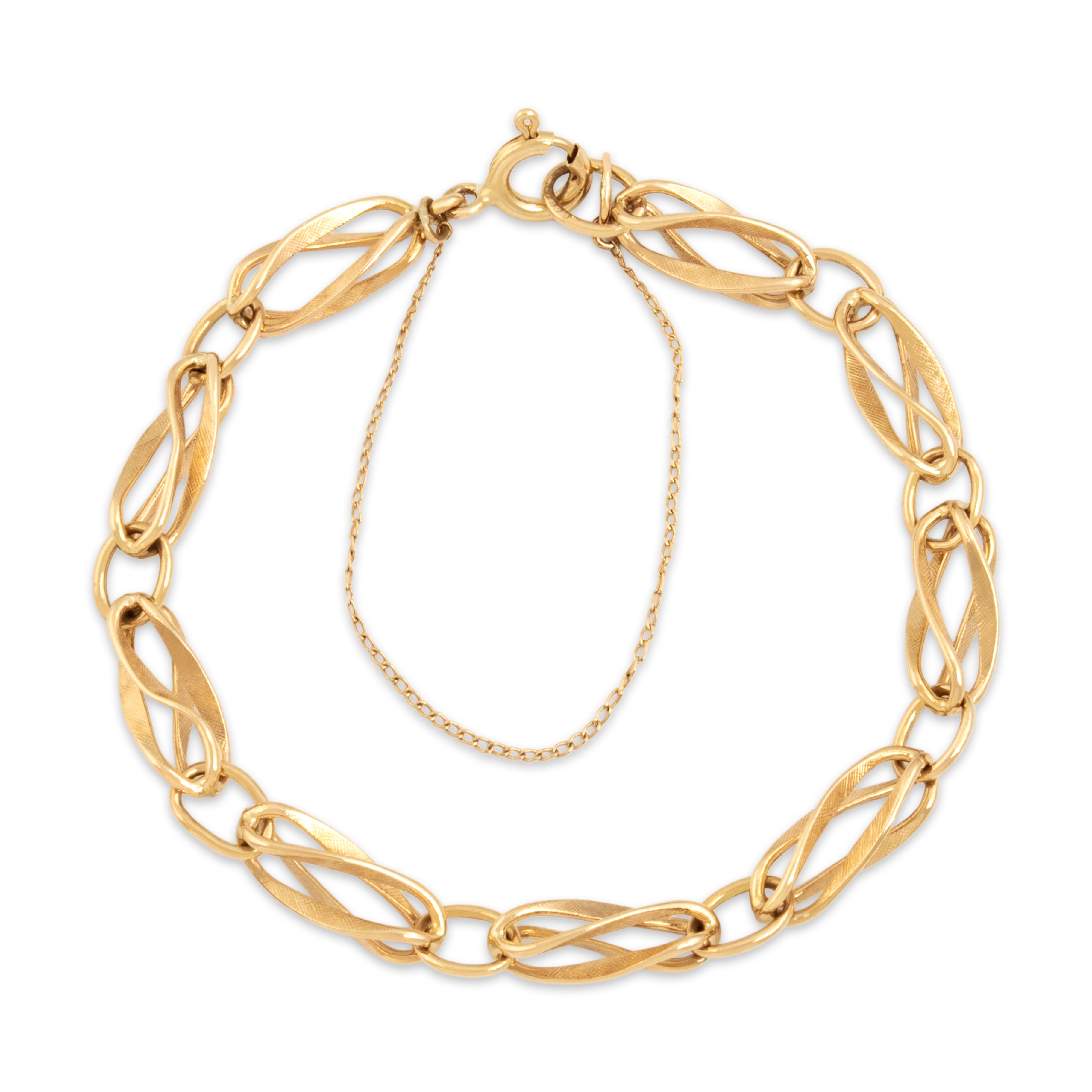 Vintage 14k Yellow Gold Fantastic Textured Open Twist Link Bracelet - Close-up view