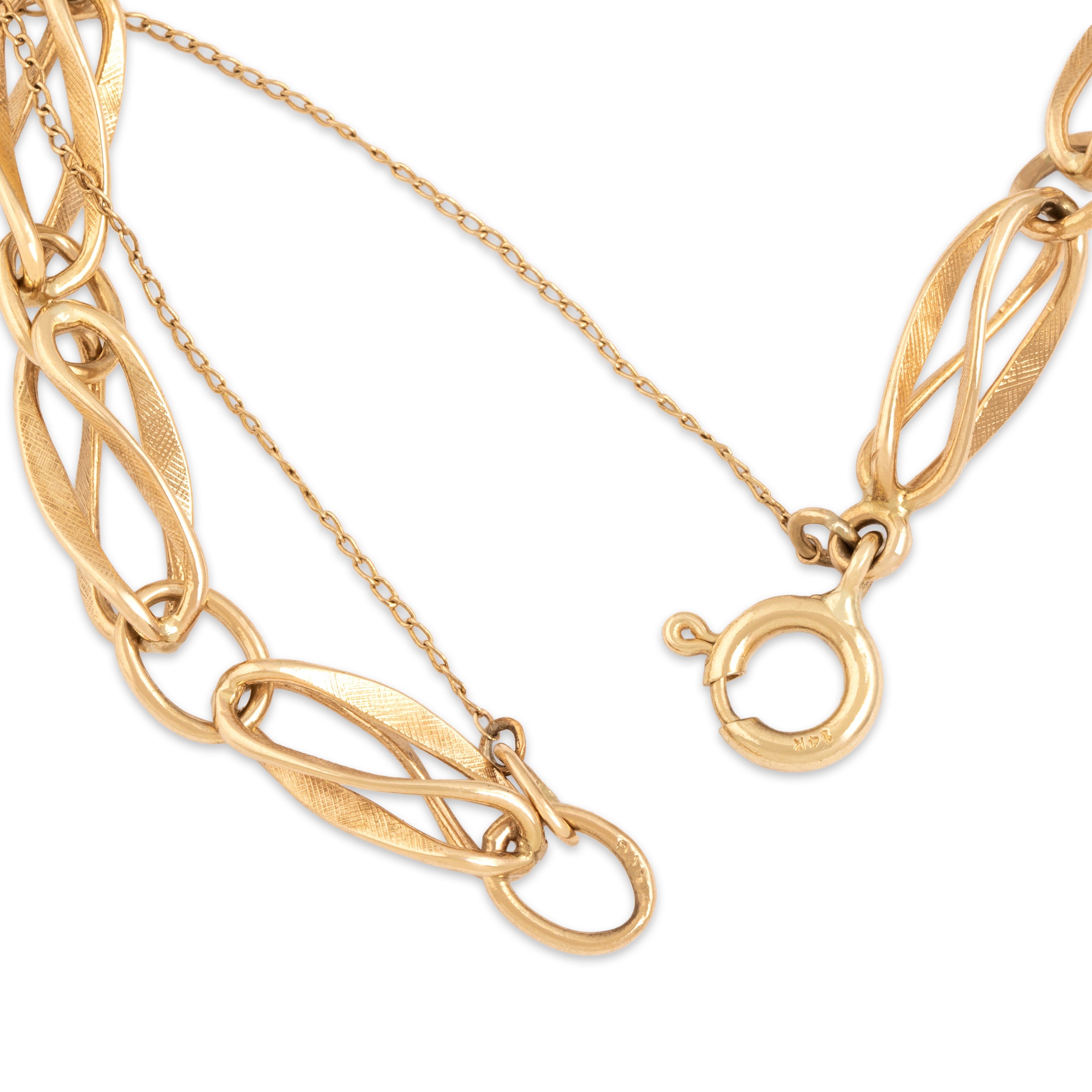 Vintage 14k Yellow Gold Fantastic Textured Open Twist Link Bracelet - clasp view