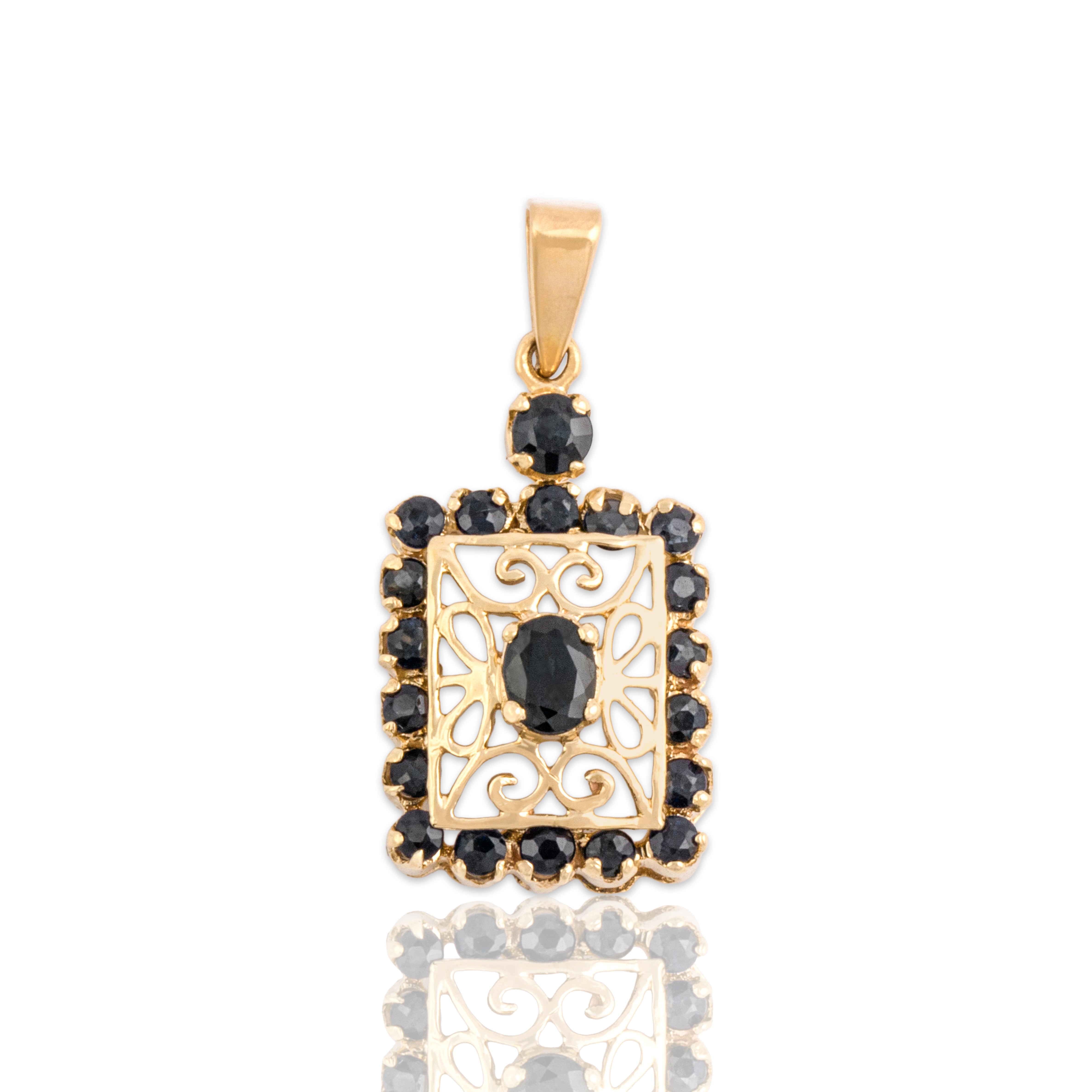 Vintage 14k Yellow Gold .76cttw Blue Blue-Green Sapphire Elegant Pendant