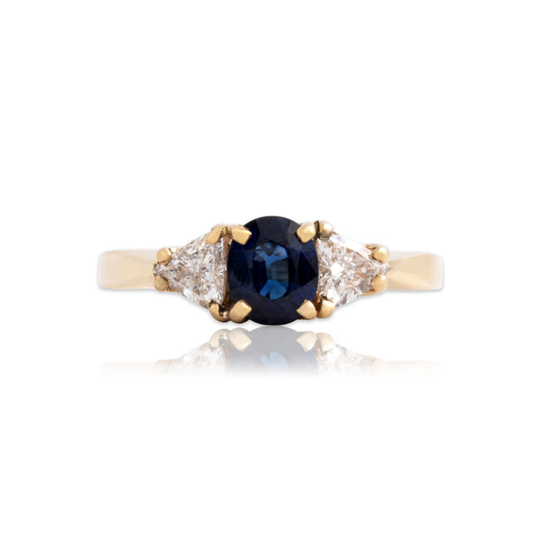 Vintage 14k Yellow Gold .93ct Blue Sapphire Diamond Three-Stone Ring 8.25