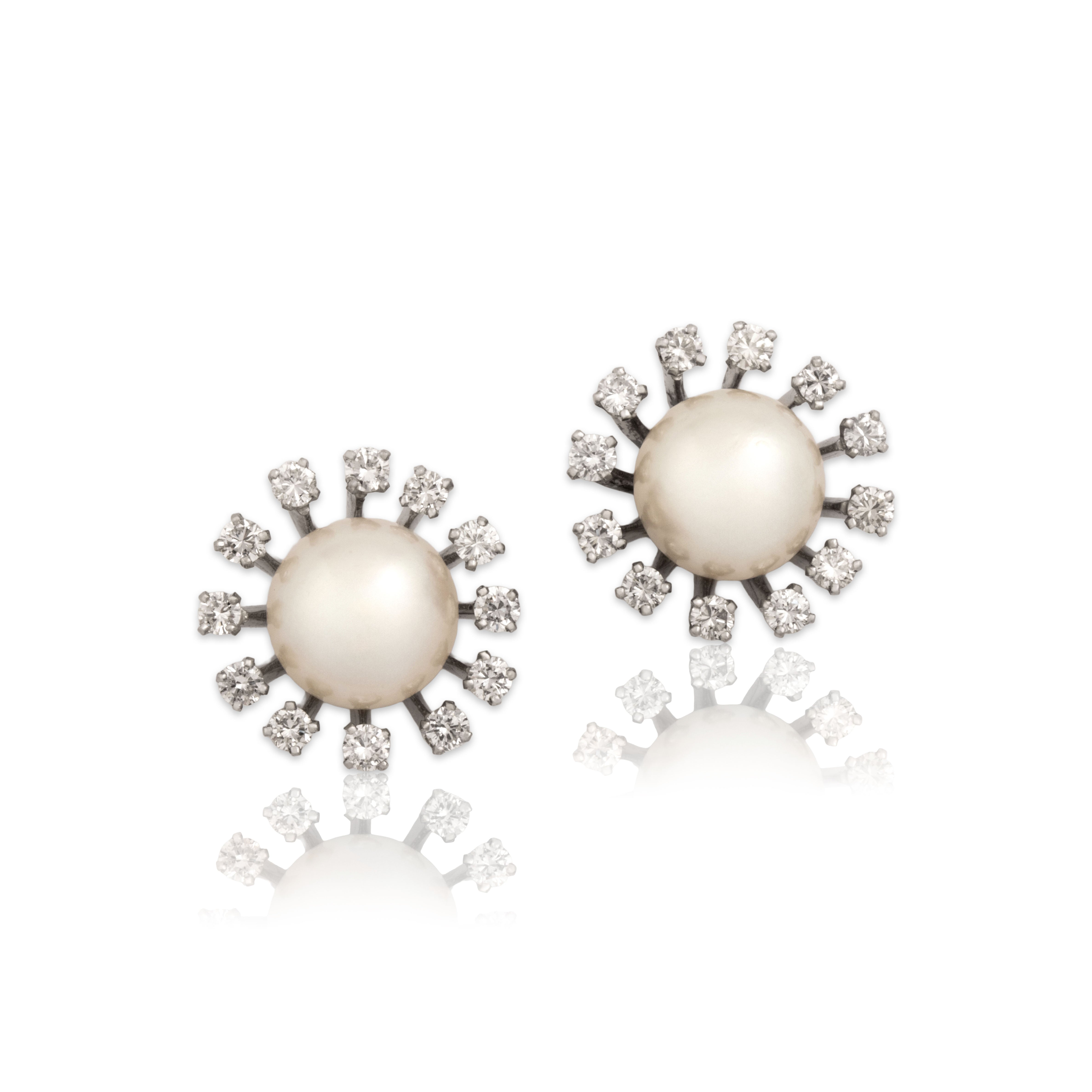 Vintage 14k White Gold Pearl .69cttw Diamond Stunning Celestial Halo Stud Earrings