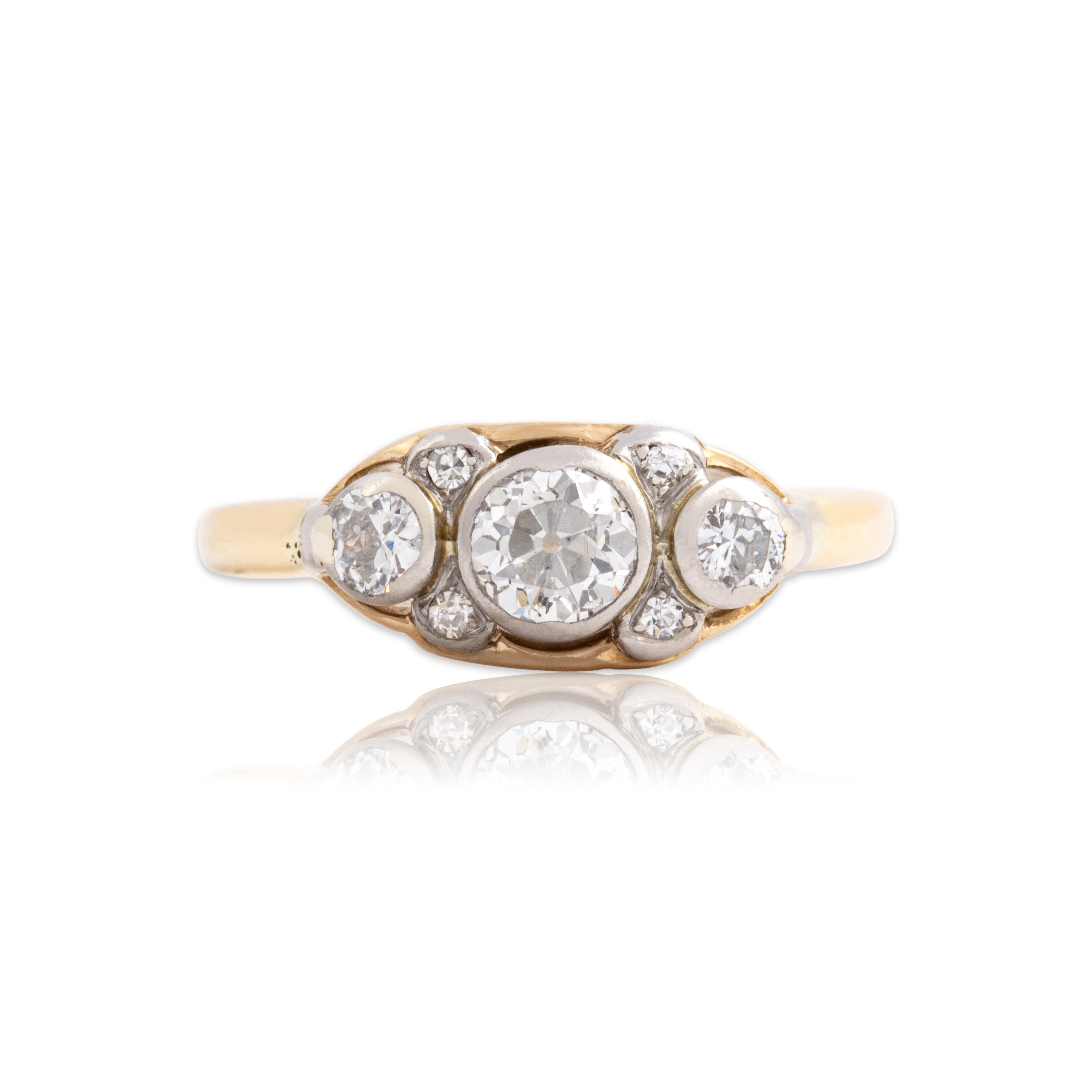Antique 14k Yellow Gold & Platinum .96cttw Old European Old Mine Cut Diamond Glittering Bezel-Set Cluster Ring - Close-up view