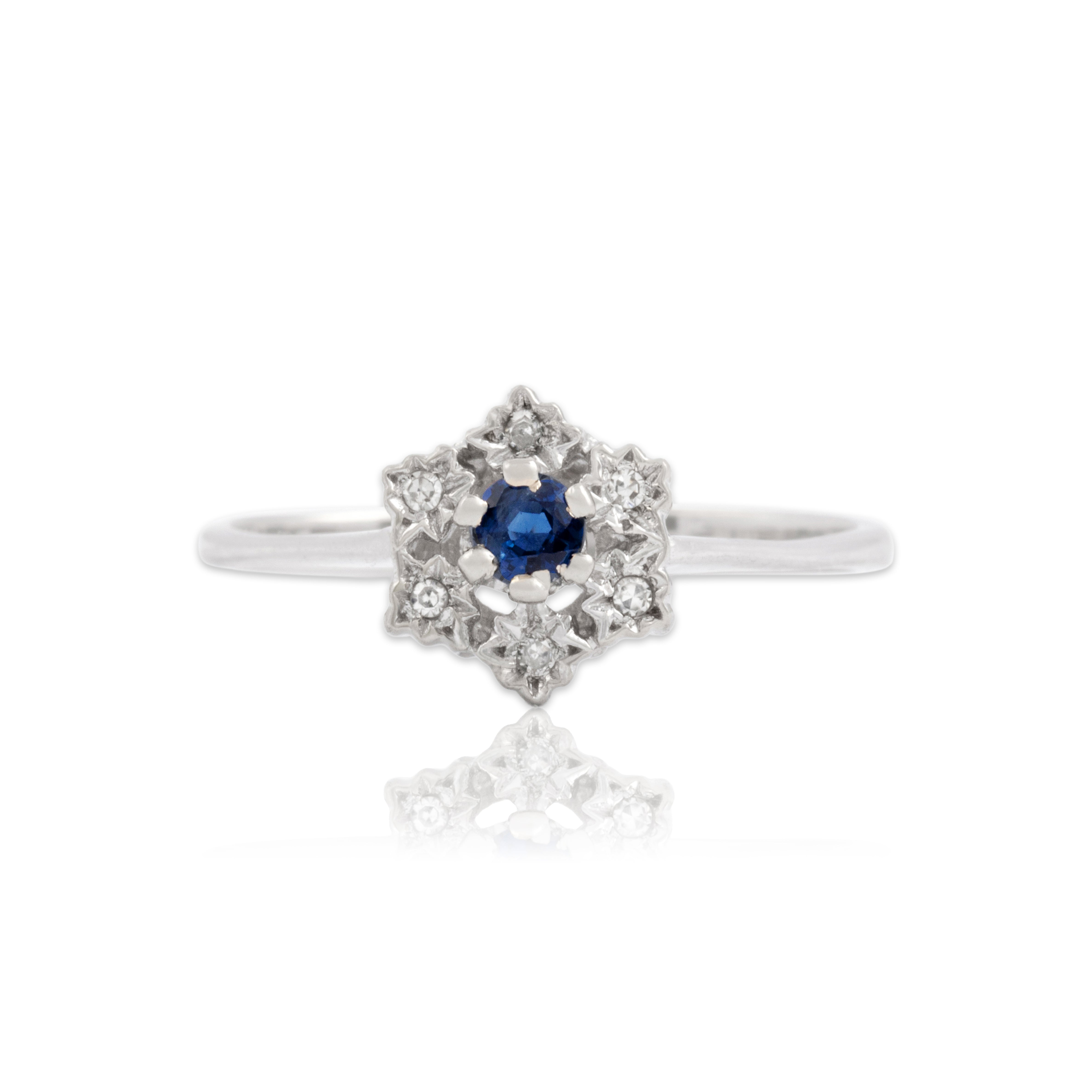 Vintage 14k White Gold Blue Sapphire Diamond Wintery Snowflake Halo Ring 6.75