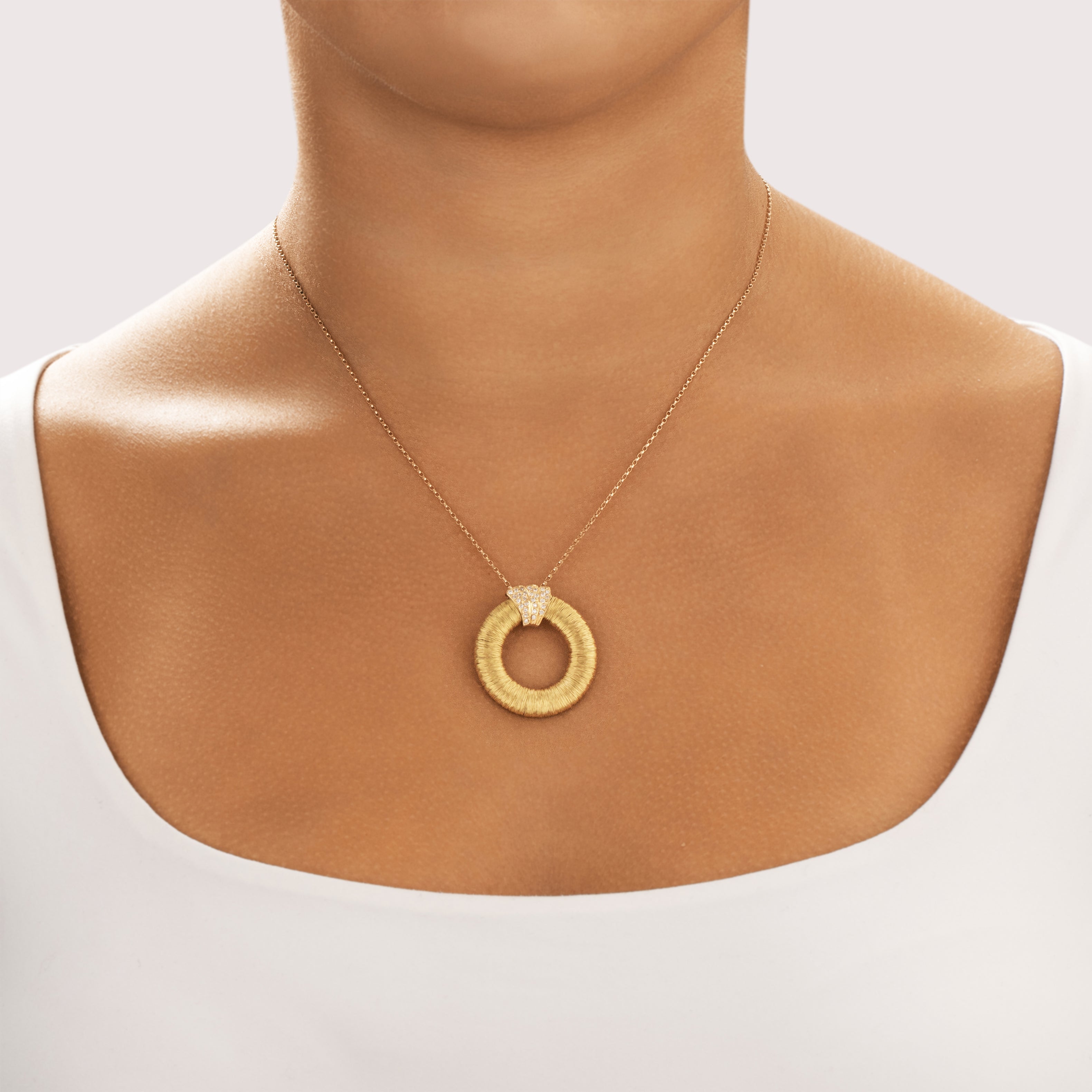 Vintage 18k Yellow Gold Diamond Shimmering Pavã¨ Accent Wire Wreath Slide Pendant - On model view