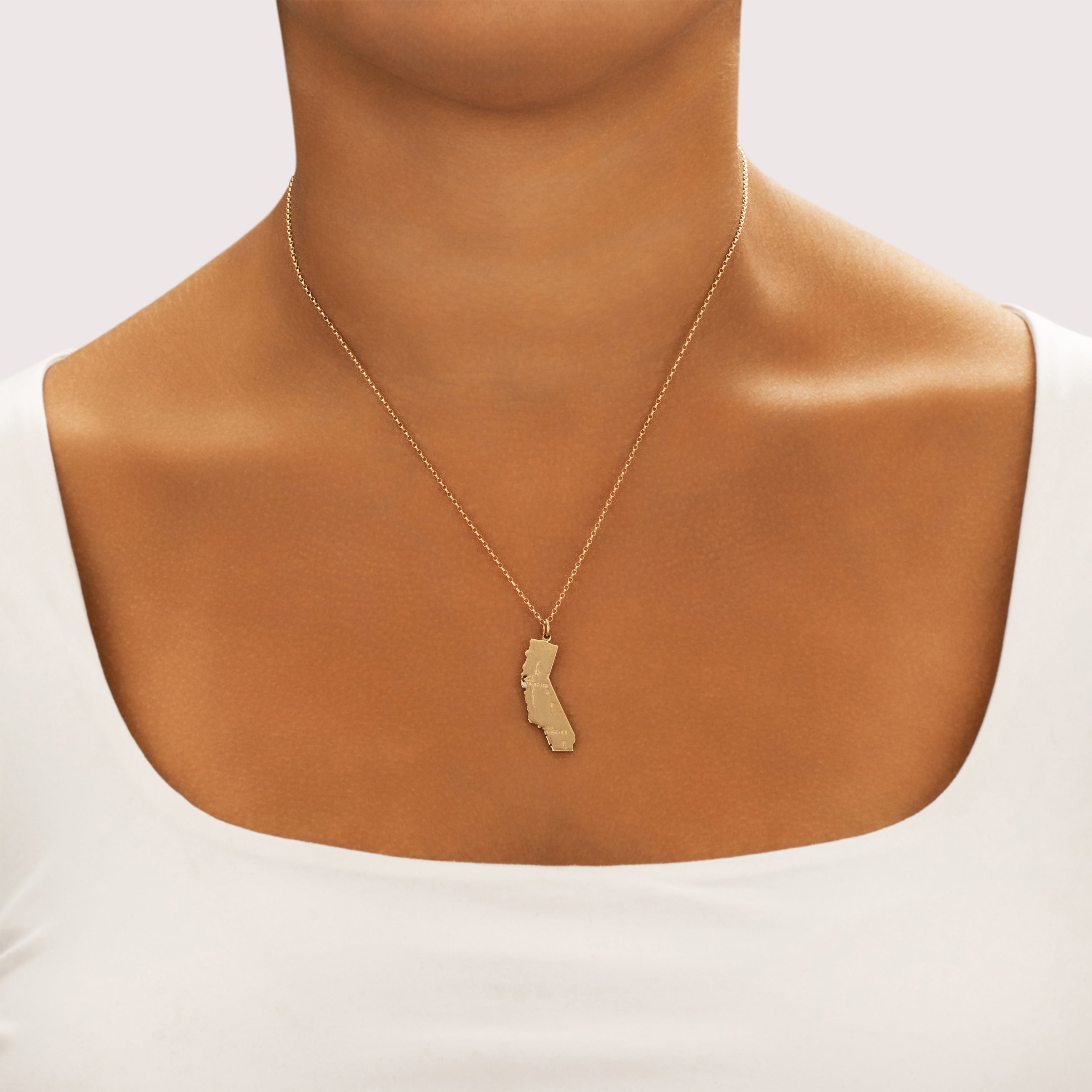 Vintage 14k Yellow Gold Diamond Glittering California Dreamin' Charm / Pendant