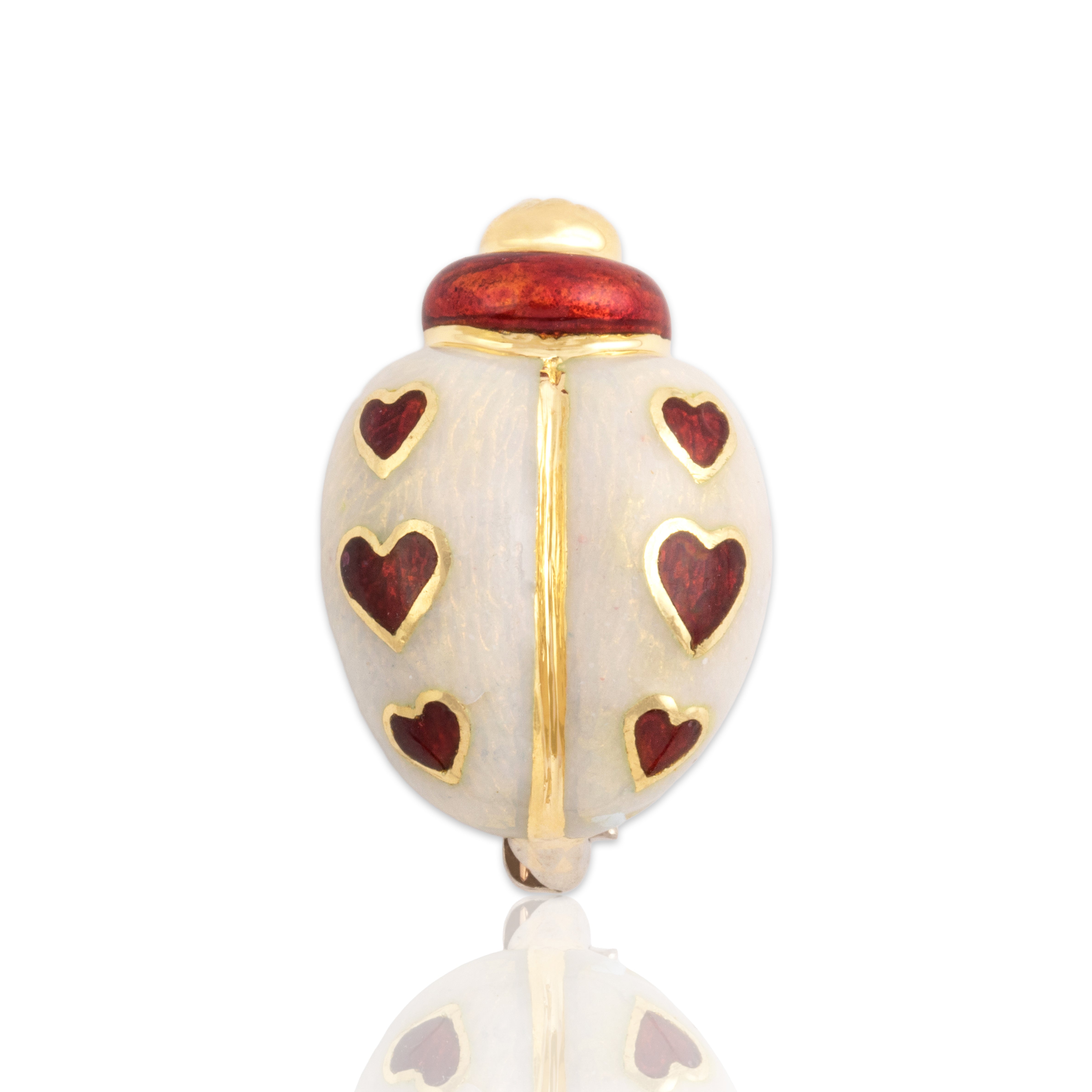 Vintage 18k Yellow Gold Adorable Lovebug Brooch / Pin - Close-up view