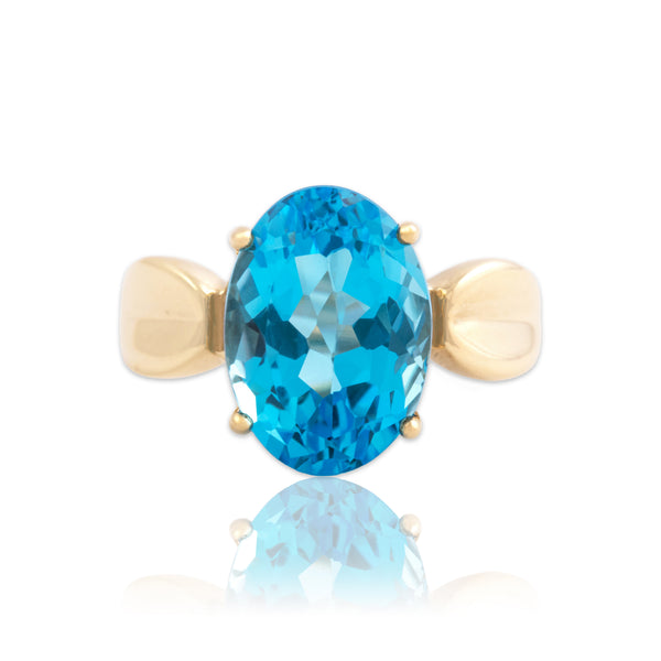 Vintage 10k Yellow Gold 6.58ct Swiss Blue Topaz Serene Oval Pool Ring 8.00