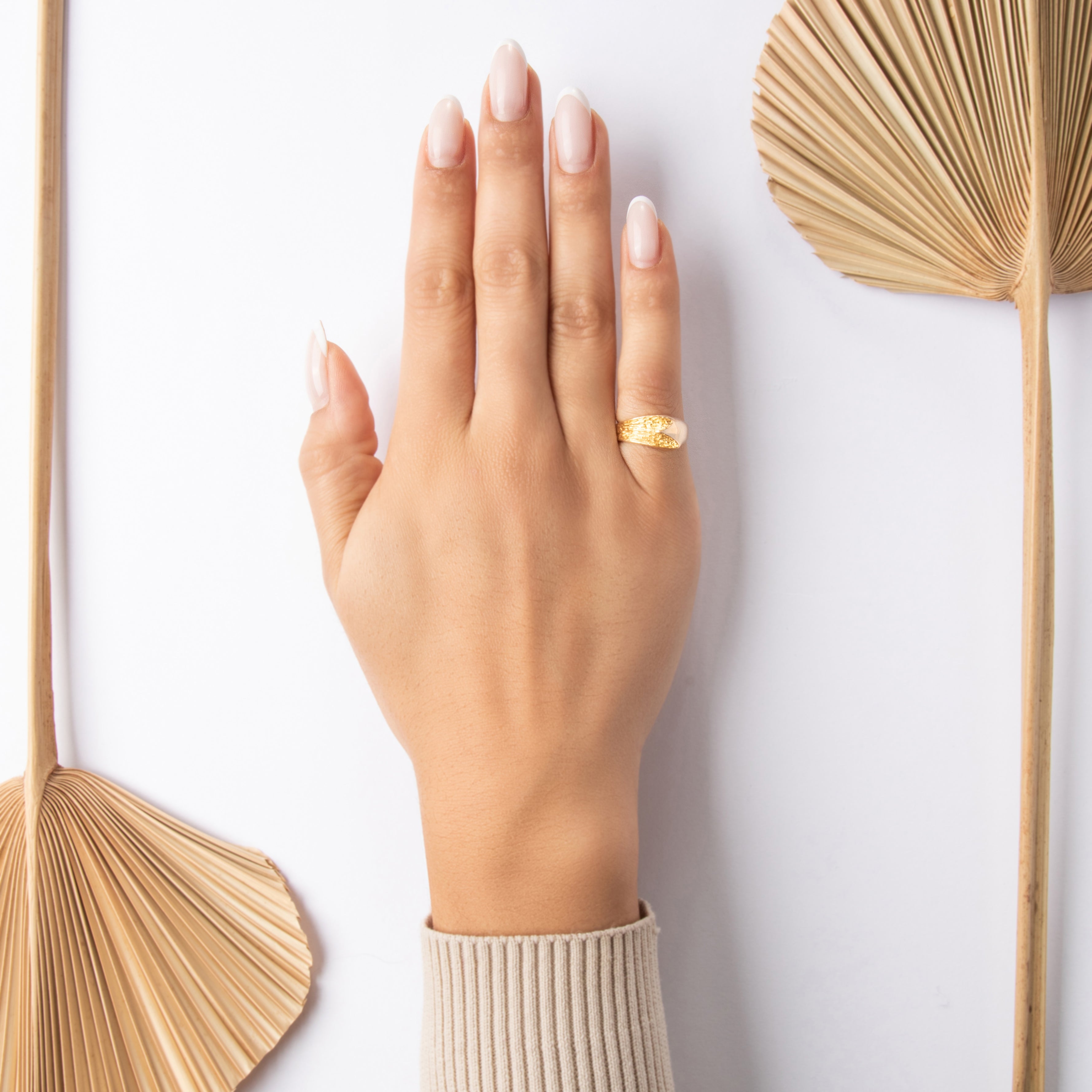 Vintage Finnish 14k Yellow Gold Dual Textured Wrap Ring - On model view