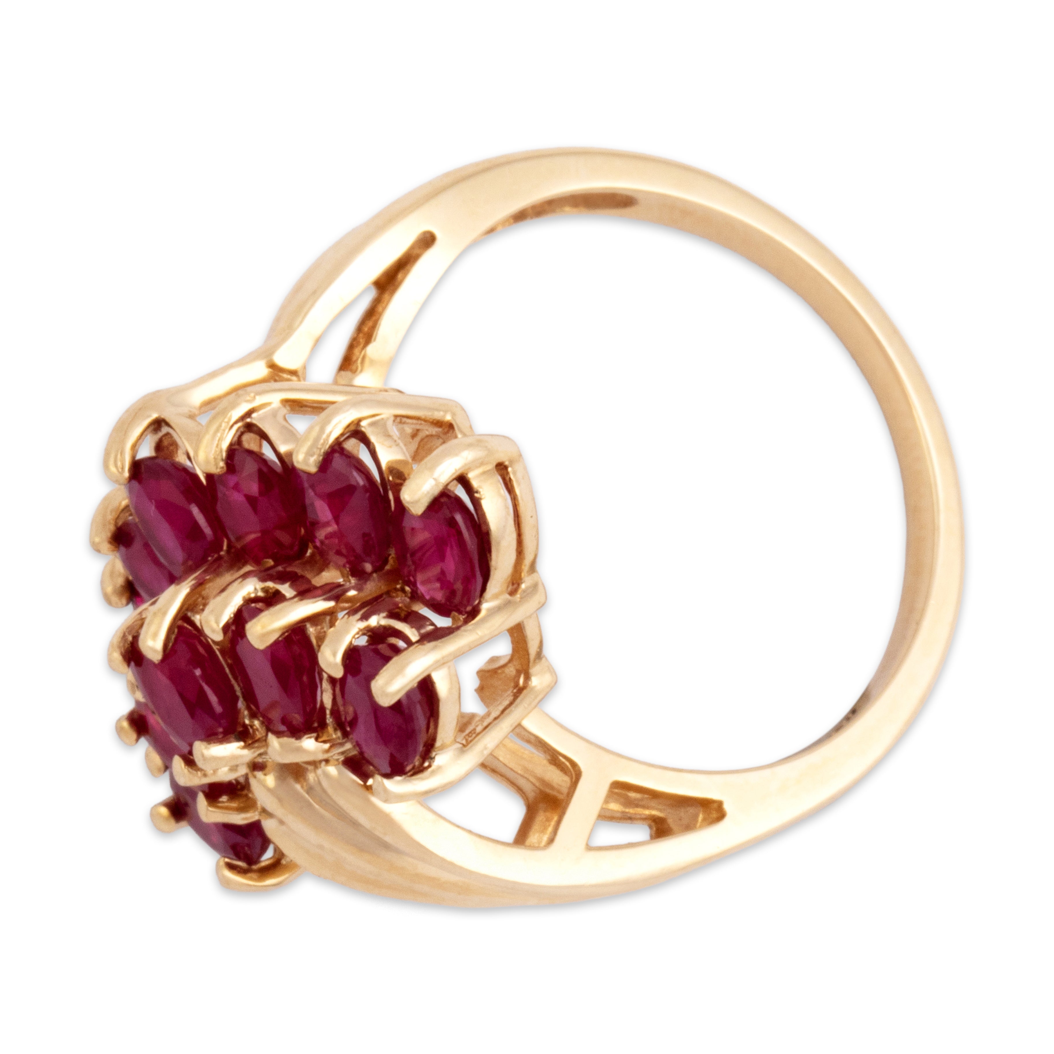 Vintage 10k Yellow Gold 2.66cttw Ruby Vibrant Fanning Statement Ring - Overall view
