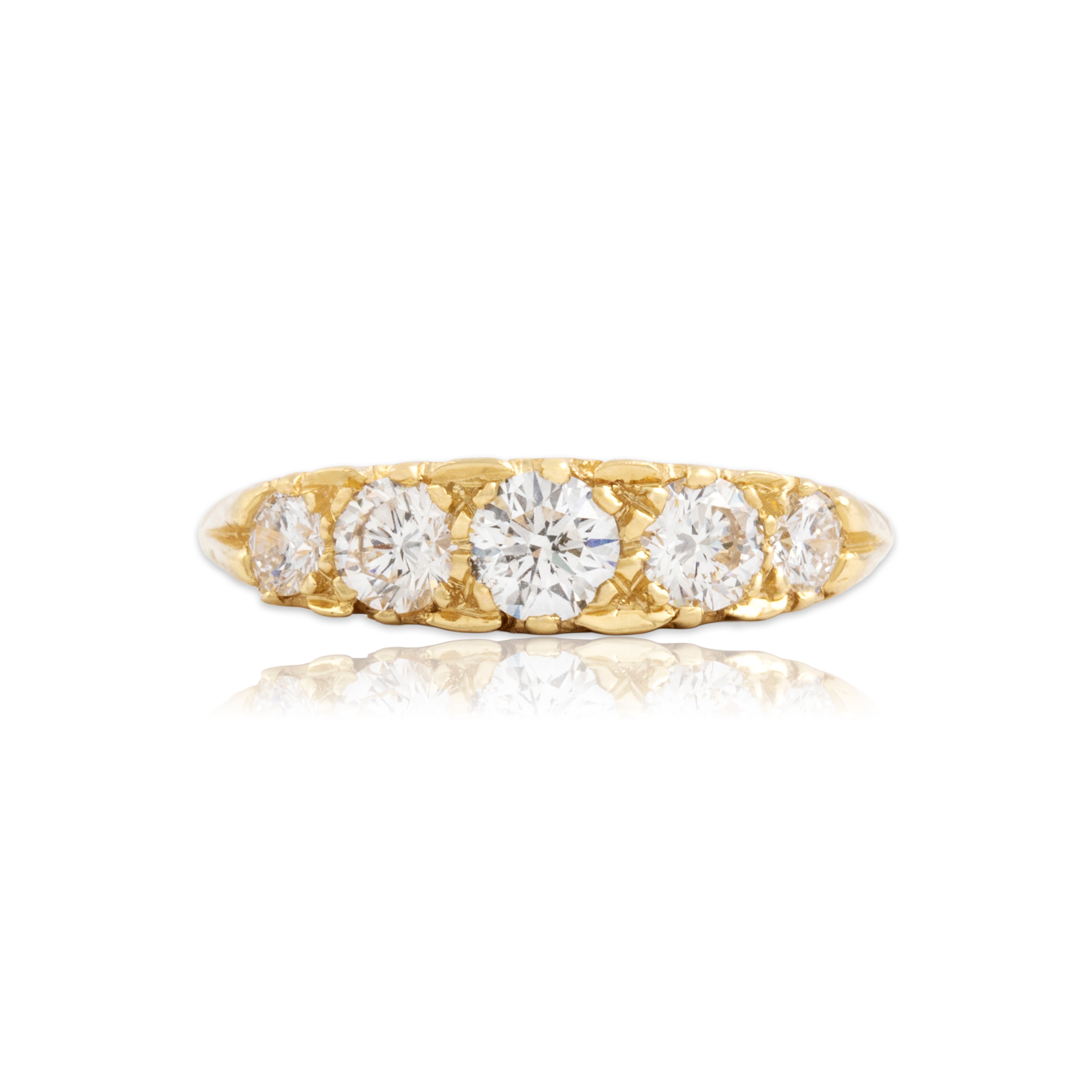 Vintage 18k Yellow Gold 1.0cttw Diamond Fabulous Graduating Swirled Line Ring - Close-up view