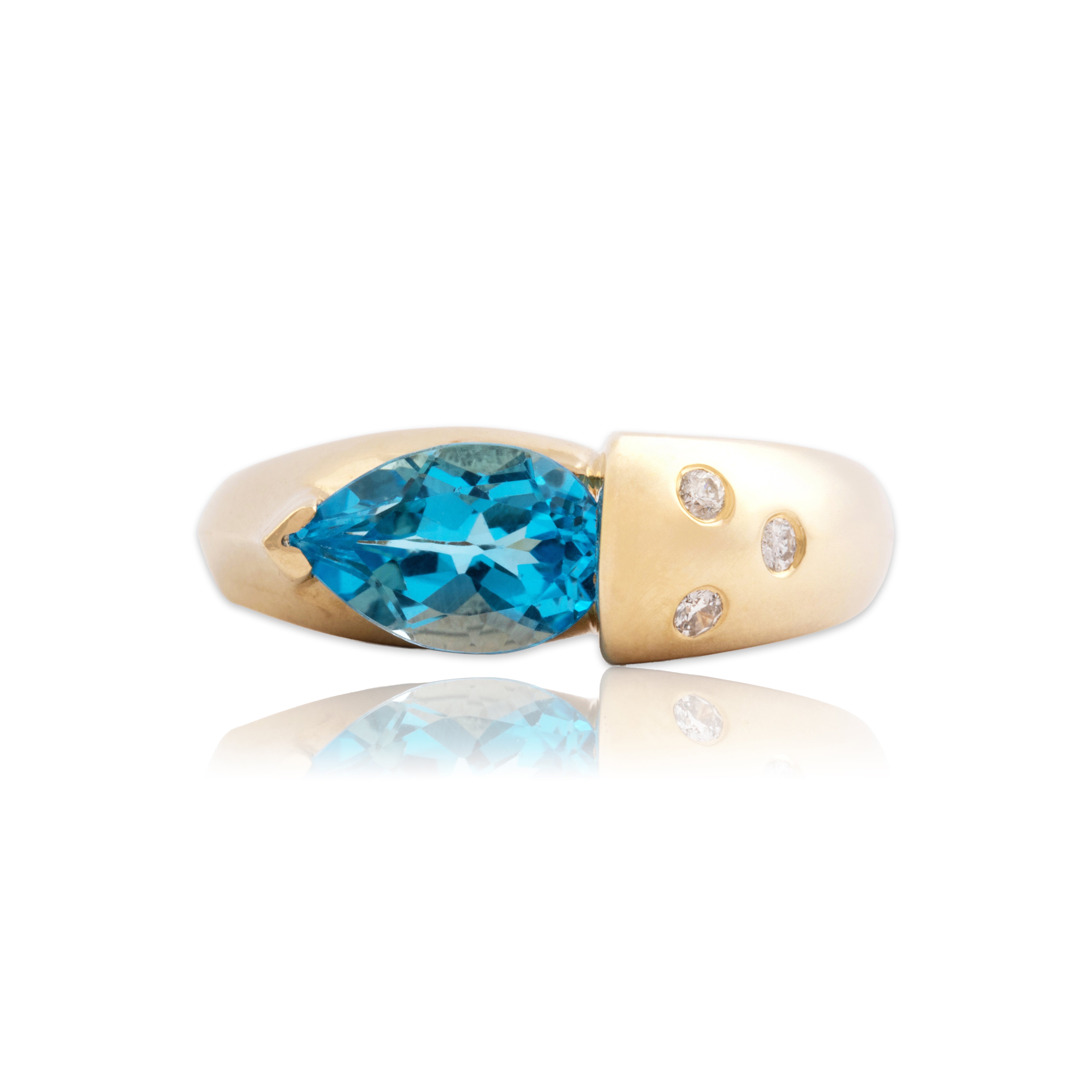 Vintage 14k Yellow Gold 1.36ct Blue Topaz Diamond Funky Accented East-West Pear Ring - Close-up view