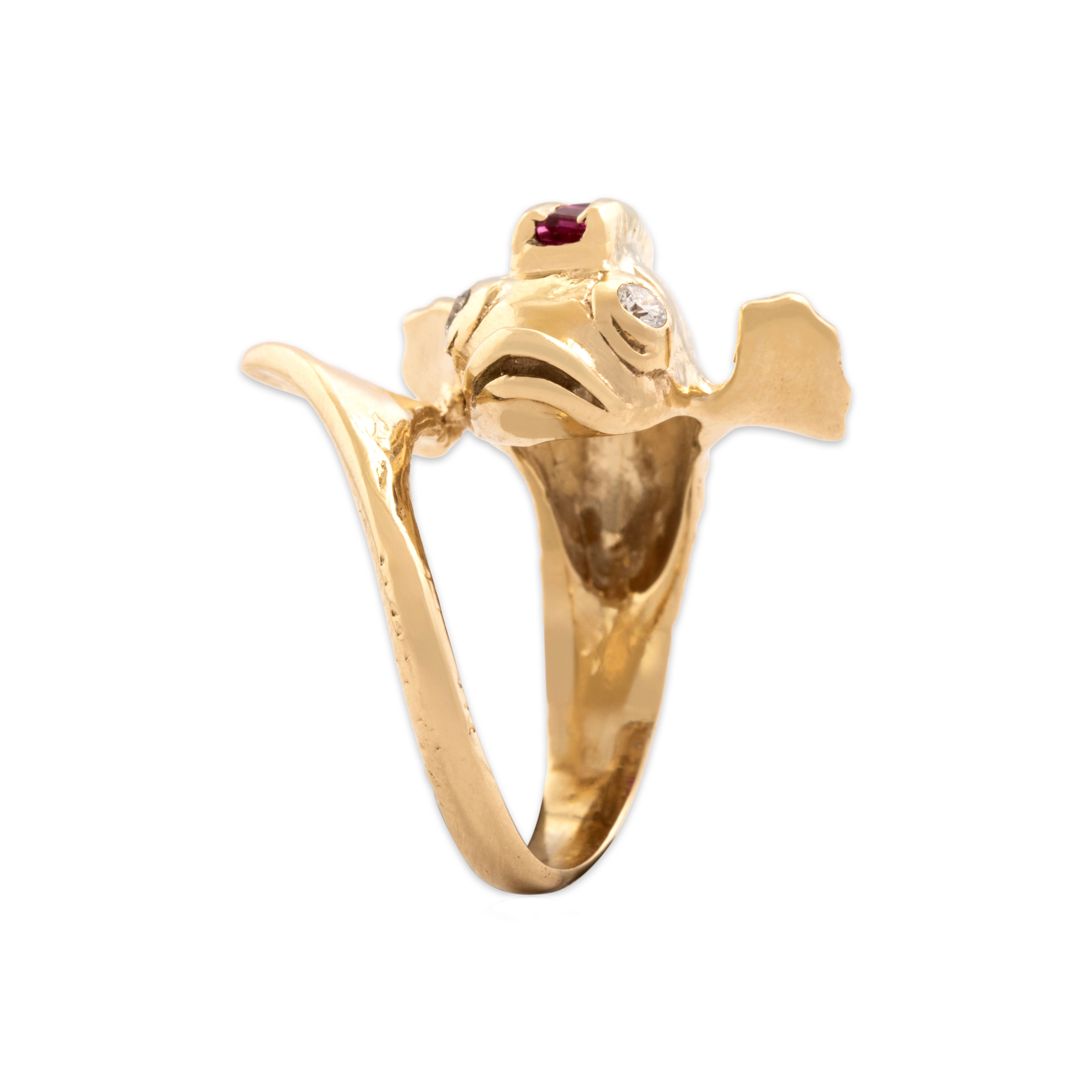 Vintage 14k Yellow Gold Ruby Diamond Gurgling Wrapping Fish Ring 5.75
