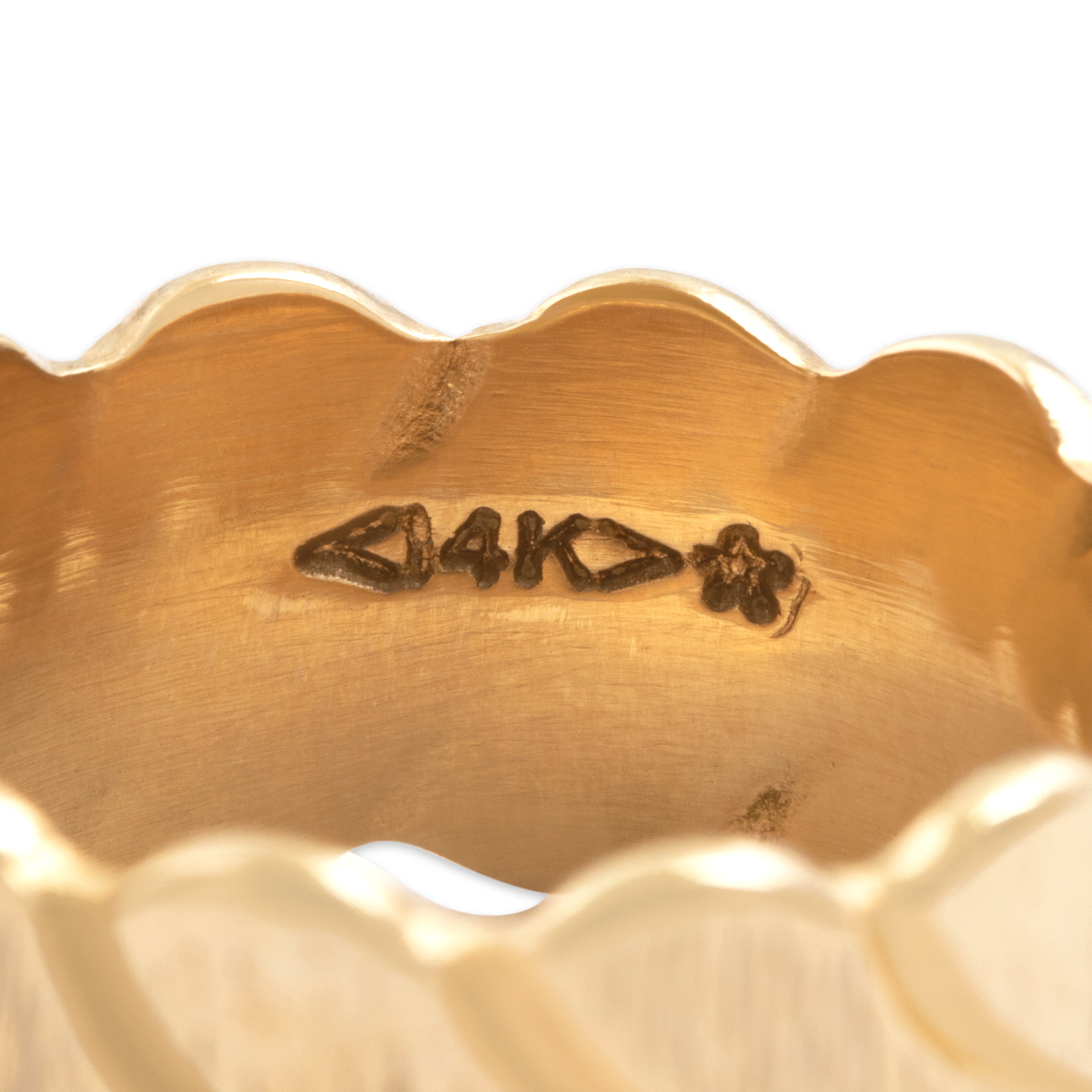 Vintage 14k Yellow & White Gold Scalloped Organic Textured Wave Band Ring - Hallmark view