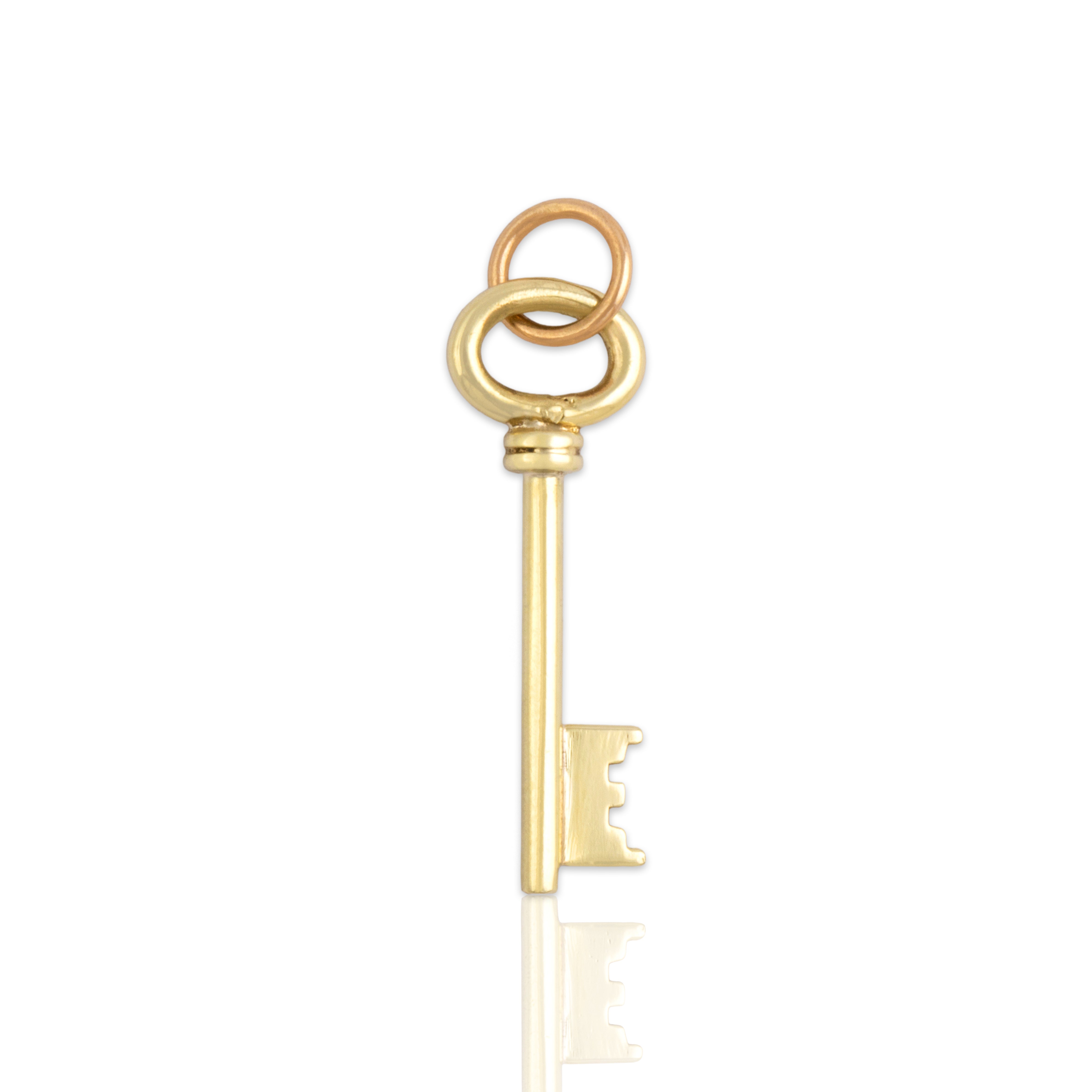 Vintage 14k Yellow Gold Delicate Skeleton Key Charm / Pendant
