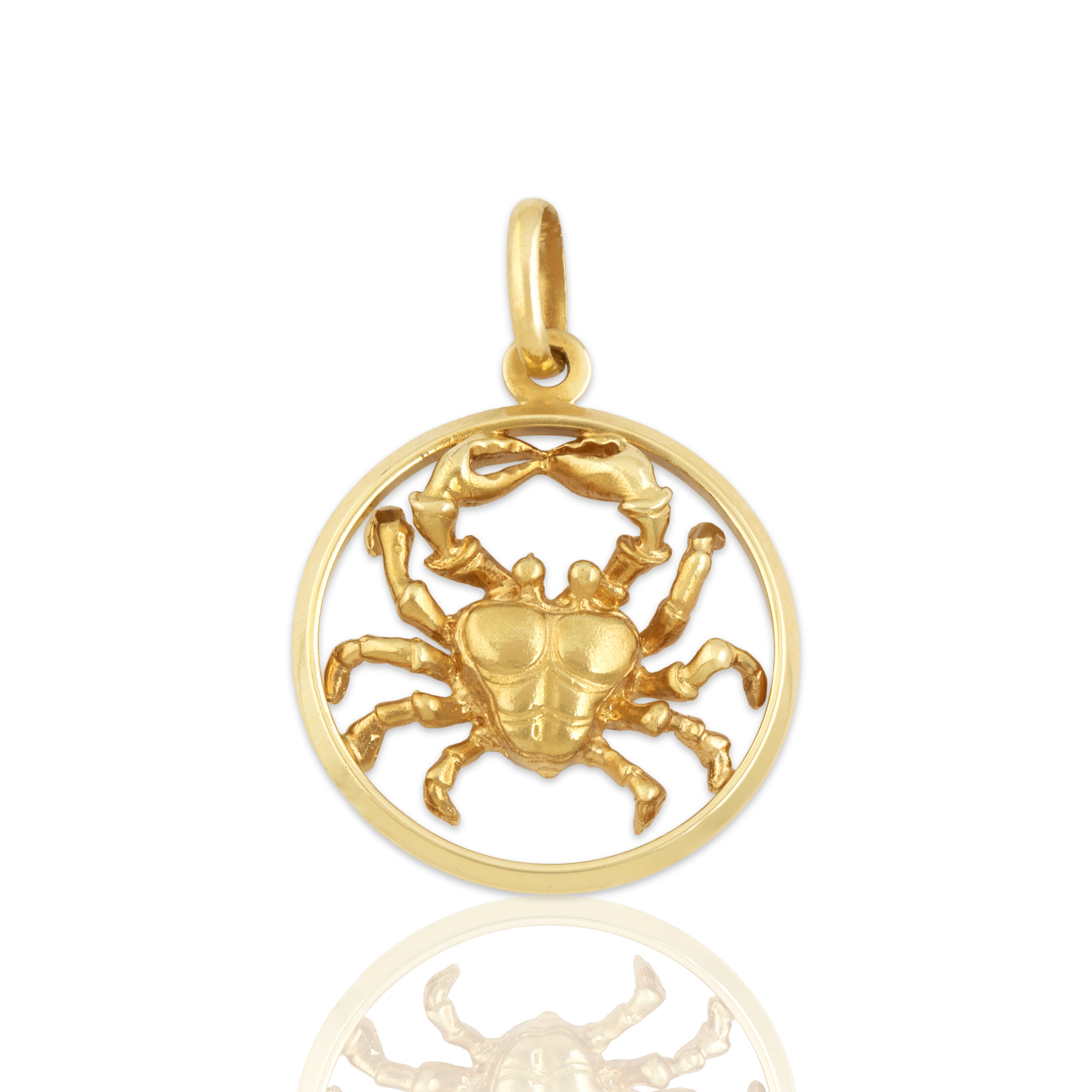 Vintage Italian 14k Yellow Gold Cancer Zodiac Crab Charm / Pendant - Close-up view