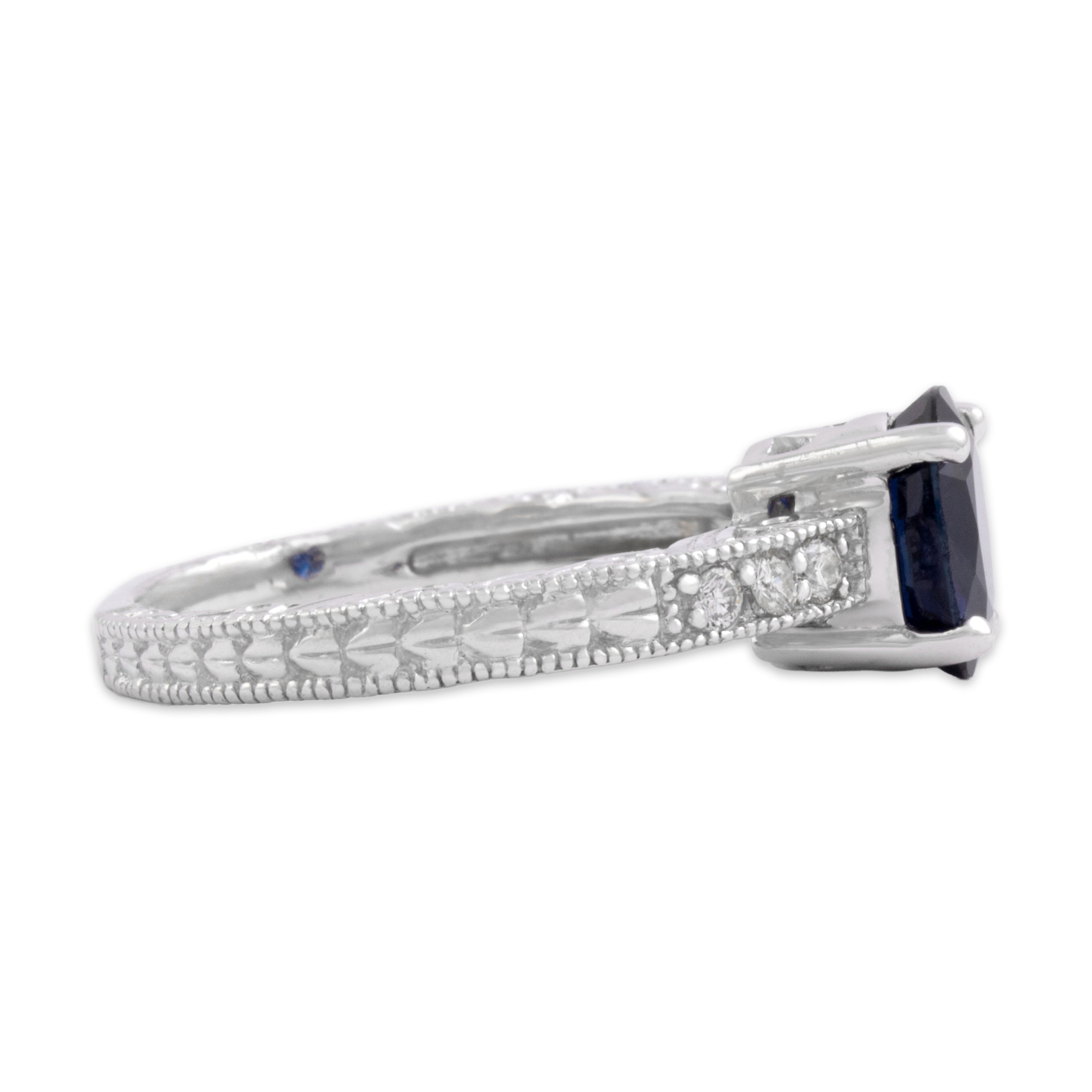 Vintage 14k White Gold 1.31ct Blue Sapphire Diamond Dazzling Geometric Multi-Accent Ring - Side view