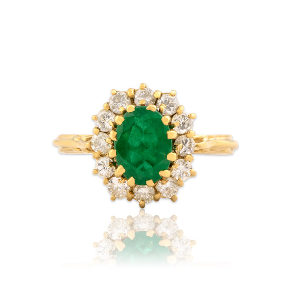 Vintage 18k Yellow Gold .77ct Emerald Diamond Halo Scroll Shoulder Ring 5.00