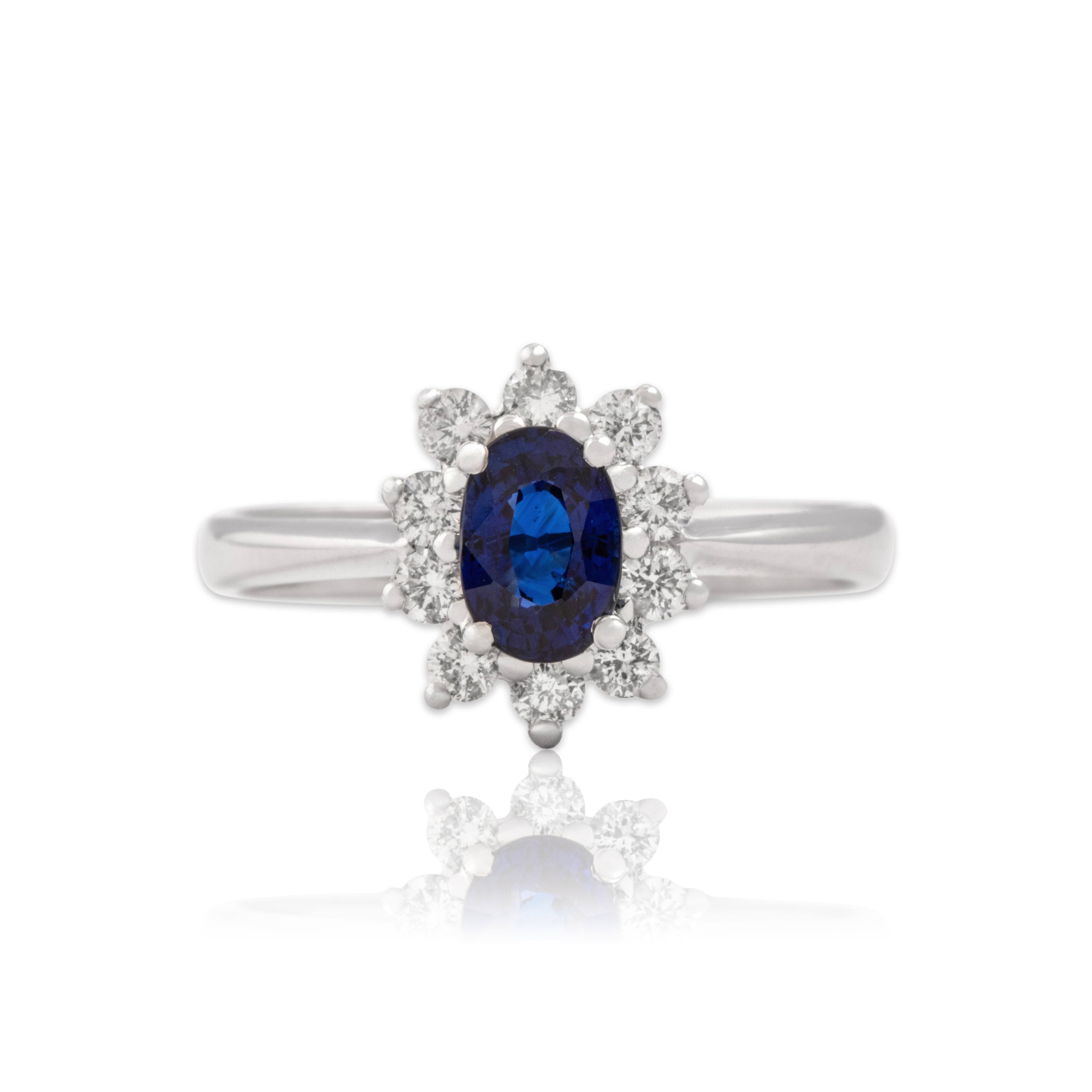 Vintage 18k White Gold .77ct Blue Sapphire Diamond Classic Halo Ring 7.00