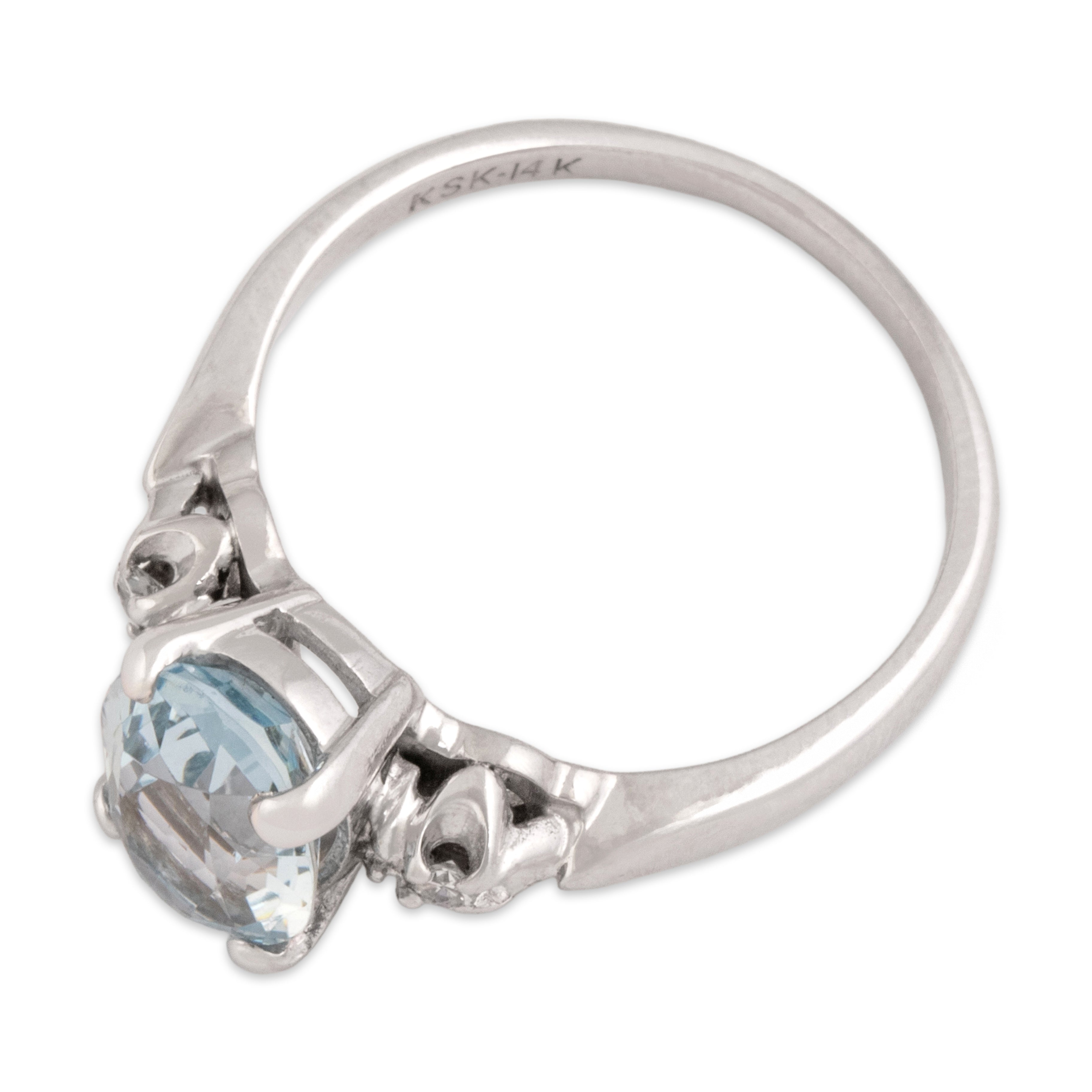 Vintage 14k White Gold 1.57ct Aquamarine Diamond Elegant Smooth Lines Ring - Overall view