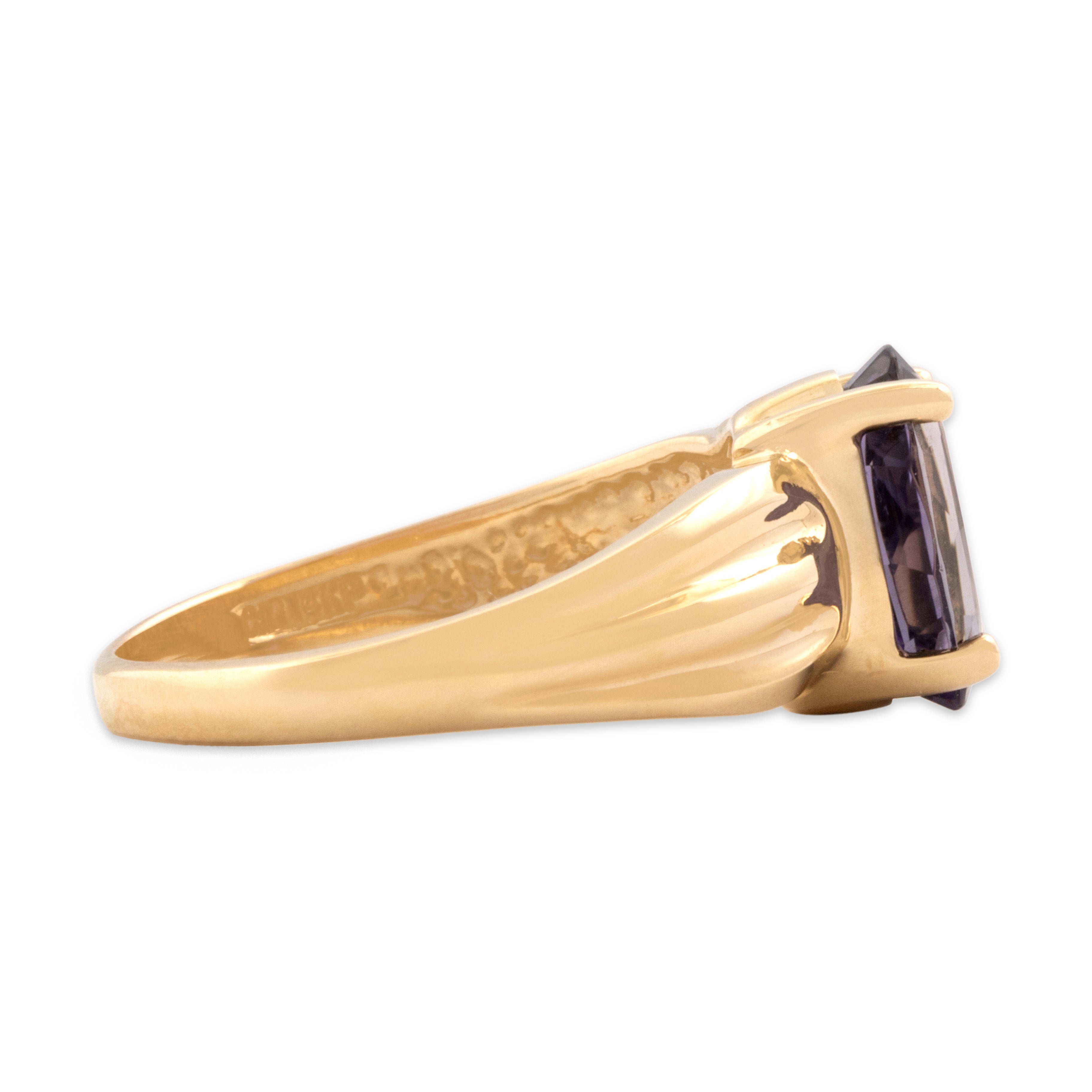 Vintage 14k Yellow Gold 1.28ct Iolite Elongated Solitaire Ribbed Shoulder Ring - Side view