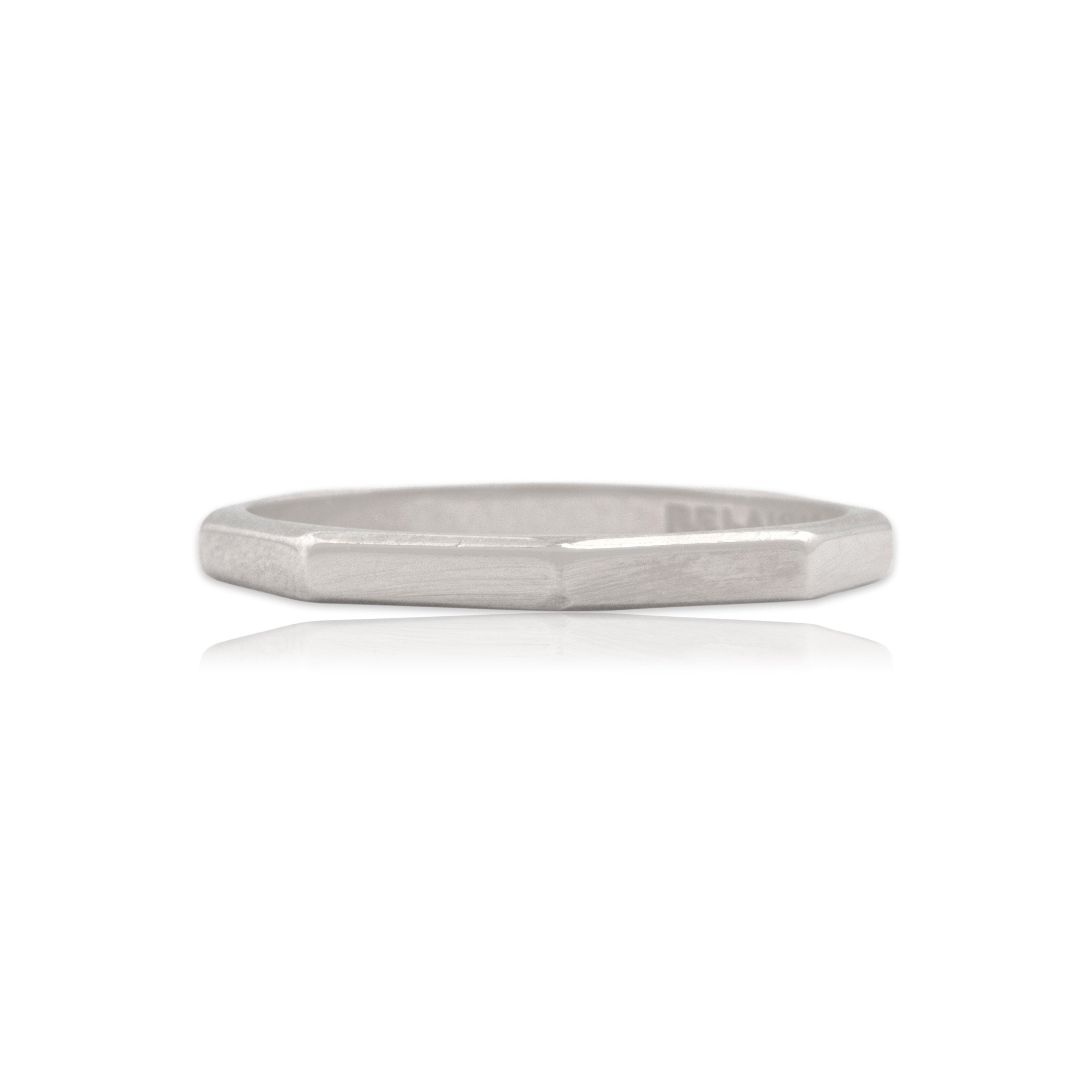 Vintage Belais 18k White Gold Sleek Geometric Faceted Band Ring - Close-up view