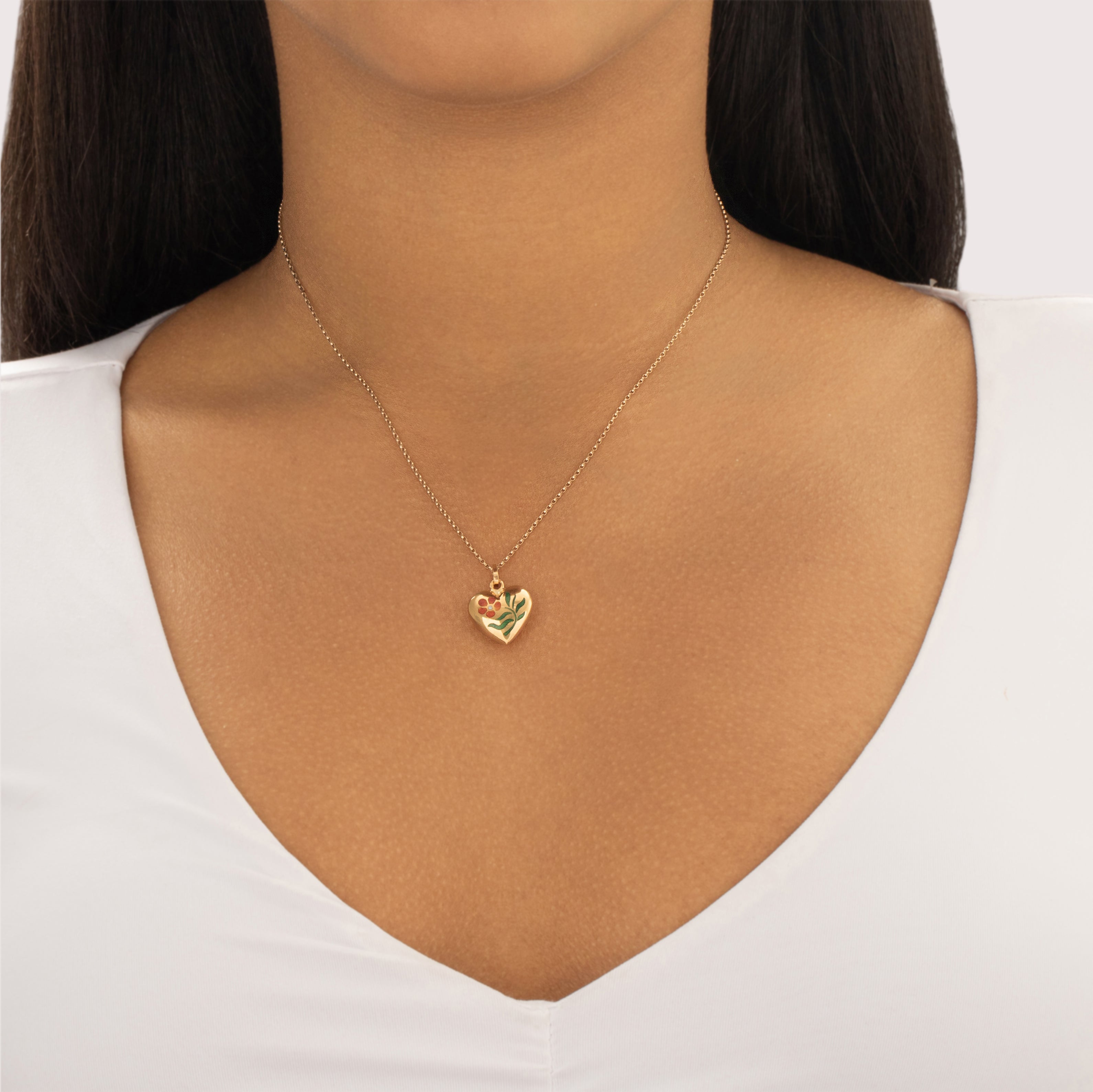 Vintage Portuguese 19k Yellow Gold Delicate Bubble Heart Floral Enamel Pendant - On model view
