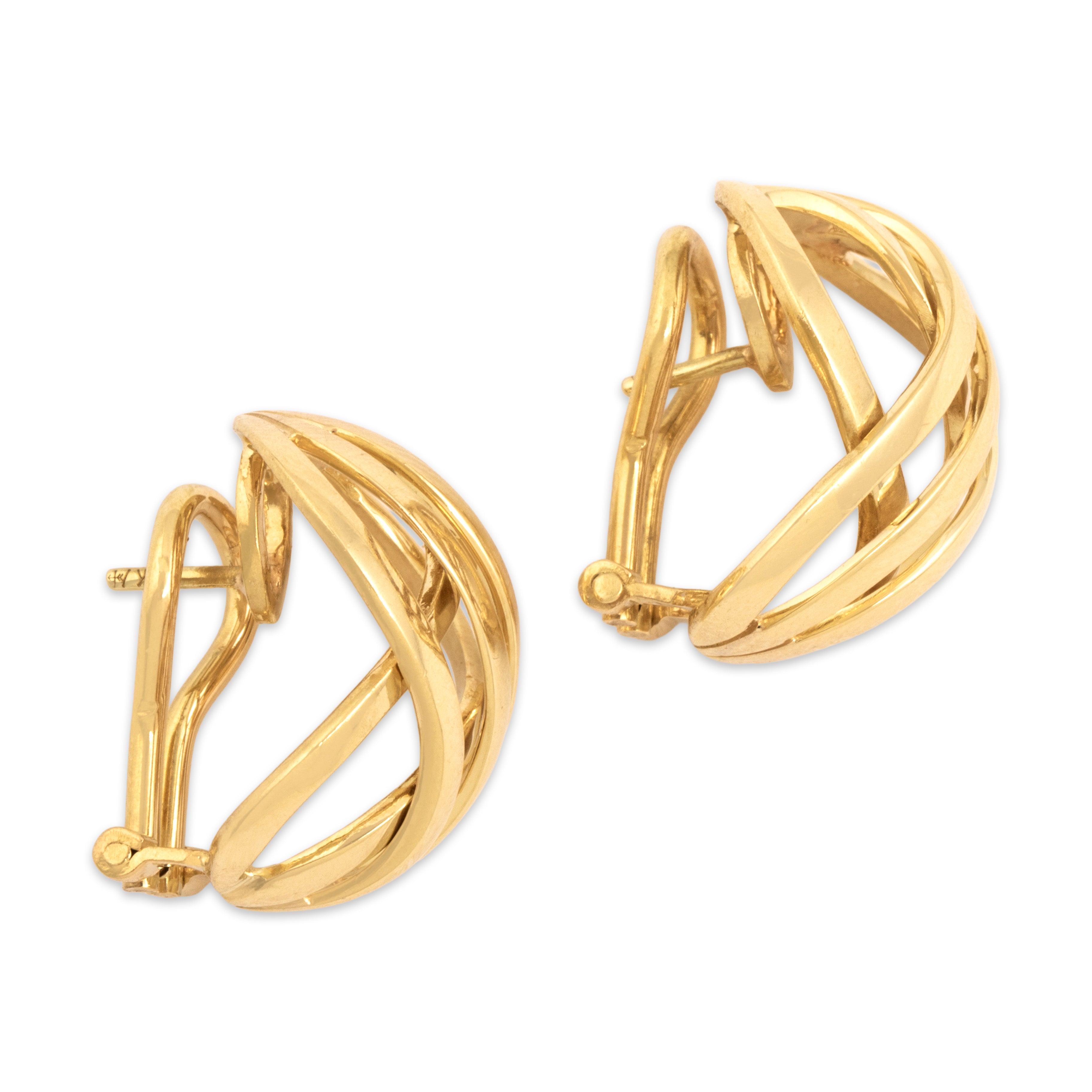 Vintage Italian 18k Yellow Gold Gleaming Interlocking Knot Omega-Back Earrings - Side view